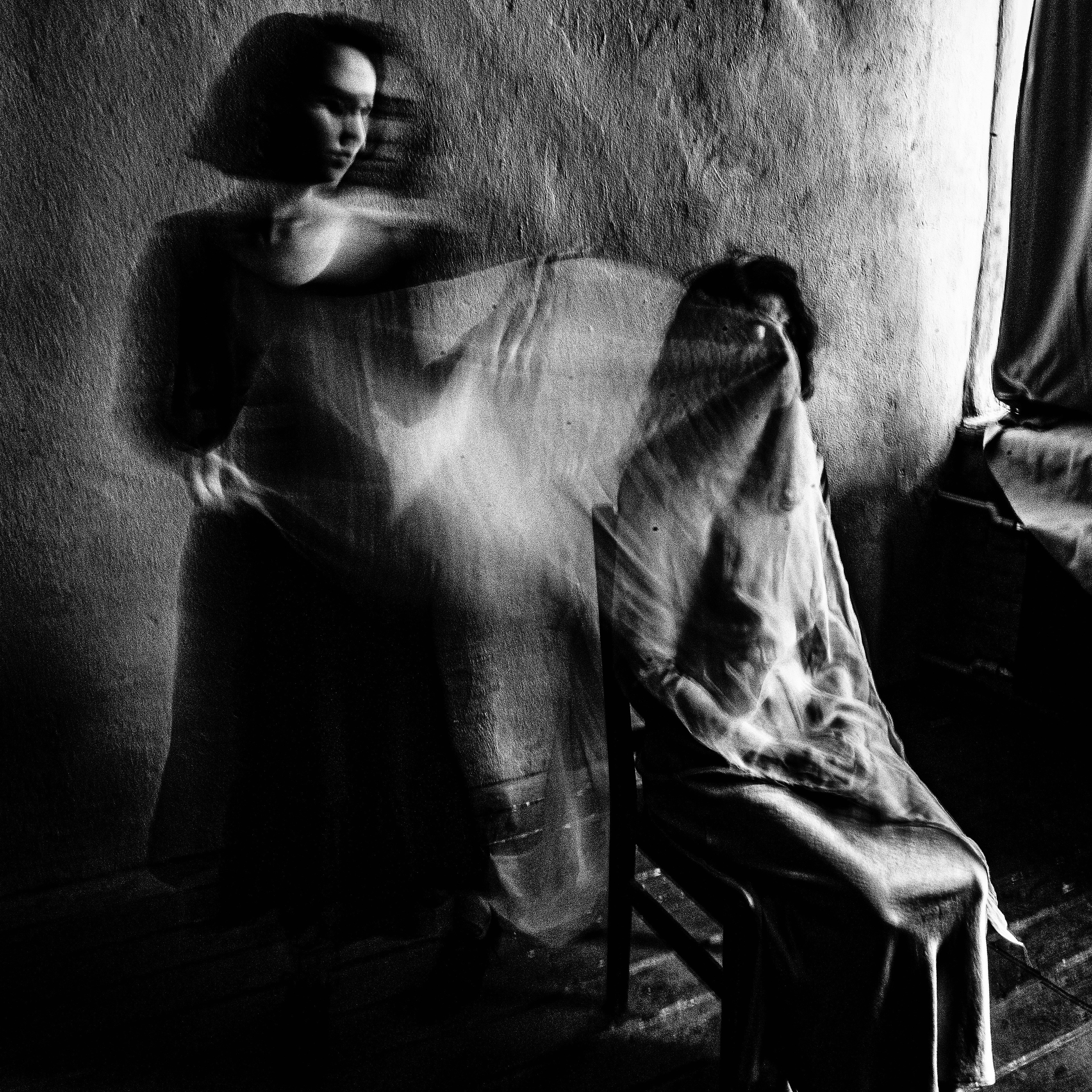 Валя. Портретная съёмка. Черно-белый фотограф Дмитрий Пчелкин