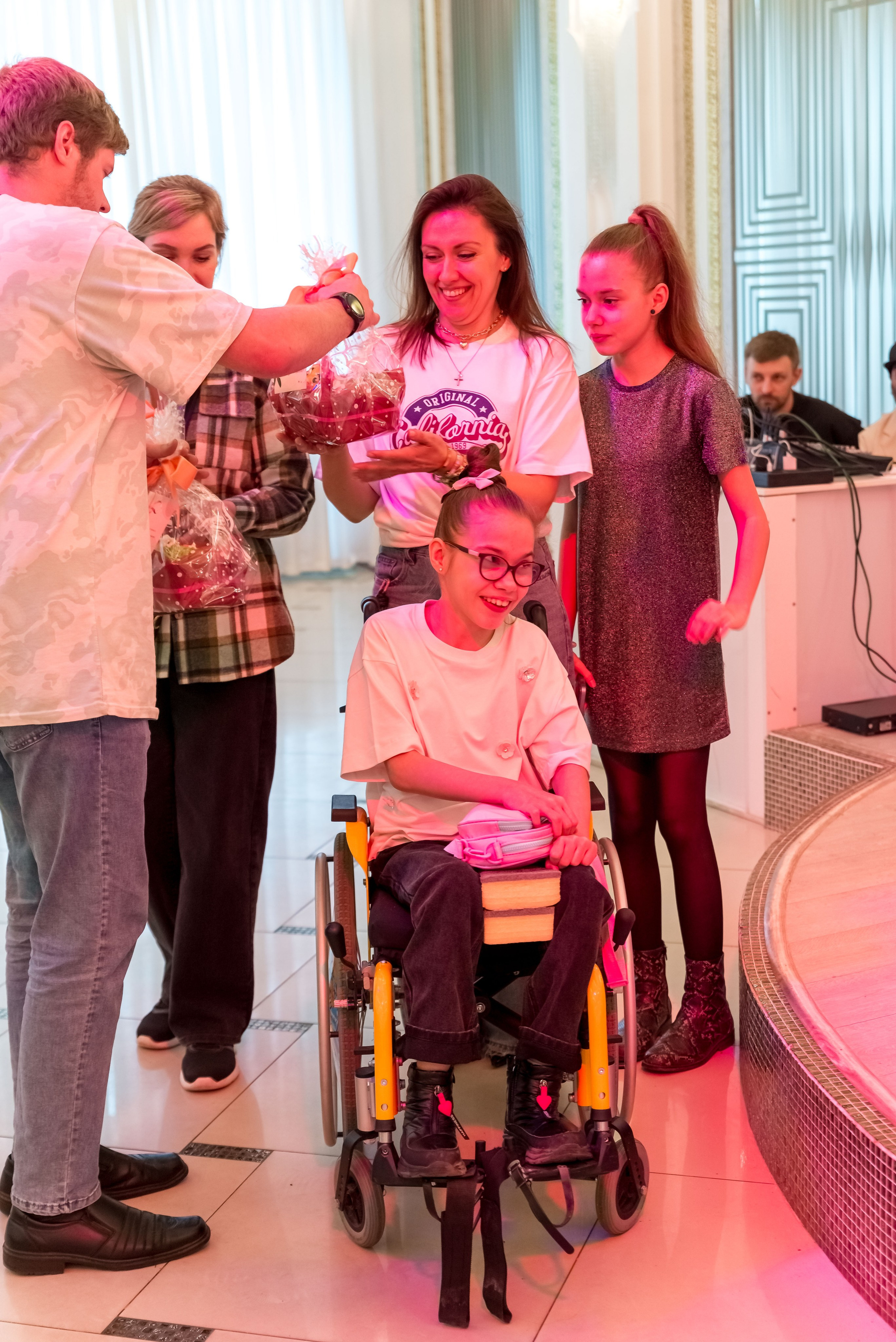 Фестиваль Ради мира от АУКЦИОН ДОБРА 🔥. Женский фотограф Крещение Венчание Москва Брянск