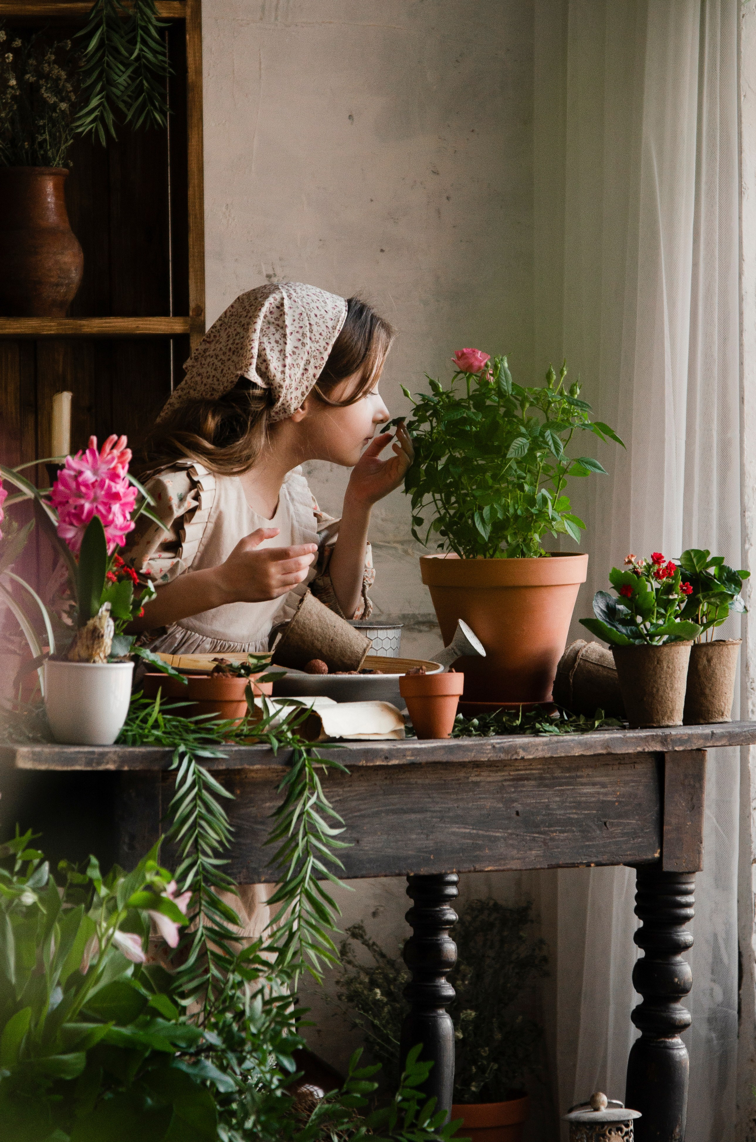 Маленькая садовница. Фотографы в Тюмени Андрей и Лидия Войвод