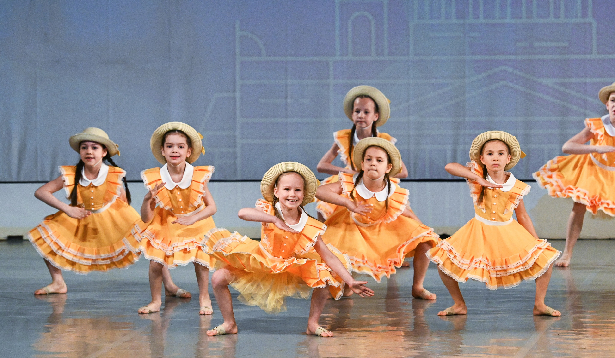 02.06.2025 «АртКомпас» Всероссийский фестиваль талантов «Невские встречи» г. Санкт-Петербург. Медиастудия Фото Концепт