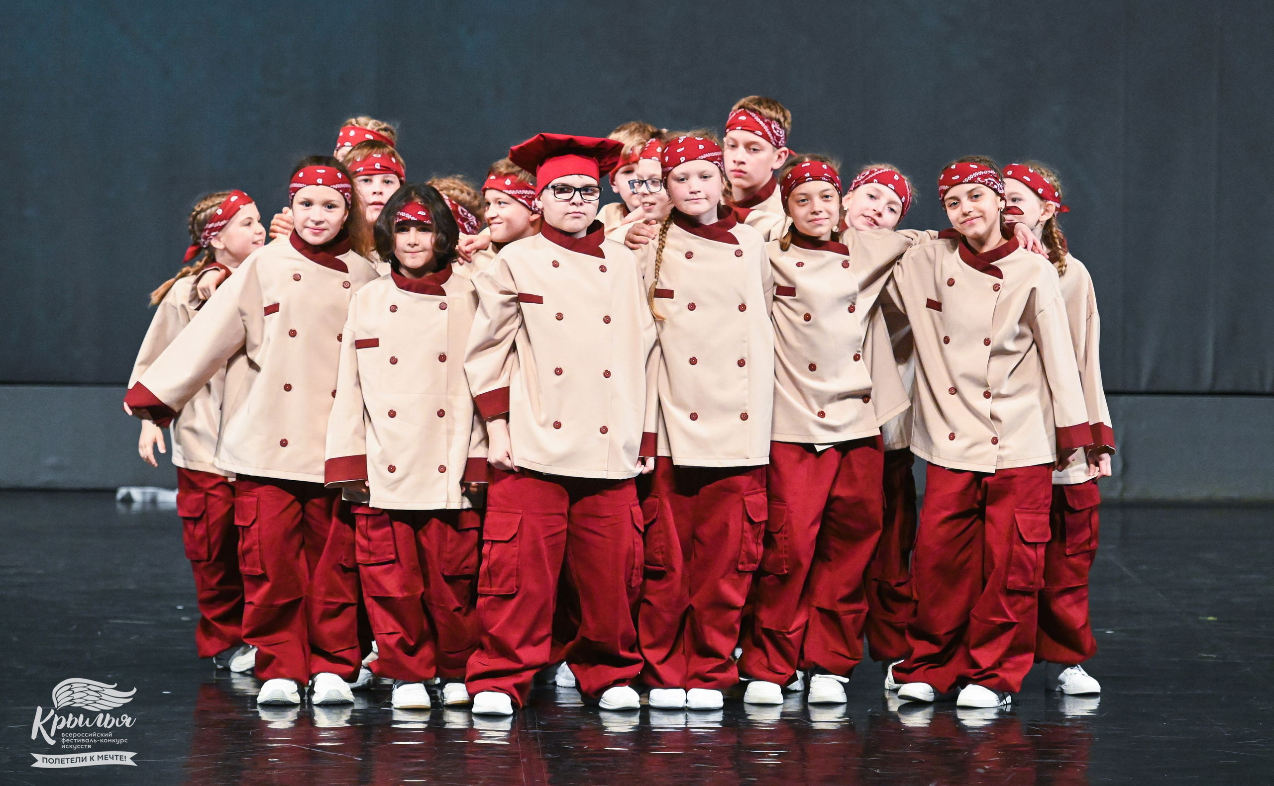 04.06.2025 Всероссийский фестиваль-конкурс искусств «Крылья» г. Санкт- Петербург. Медиастудия Фото Концепт