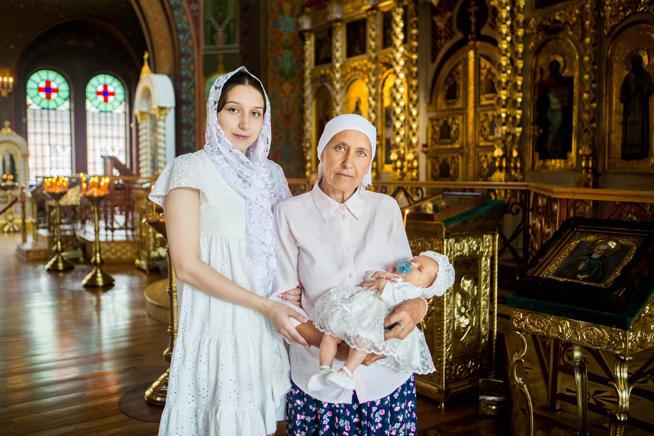 Крещение Надежды. Свято-Троицкий собор. Свадебный семейный и детский фотограф в Краснодаре Карина Федоровская
