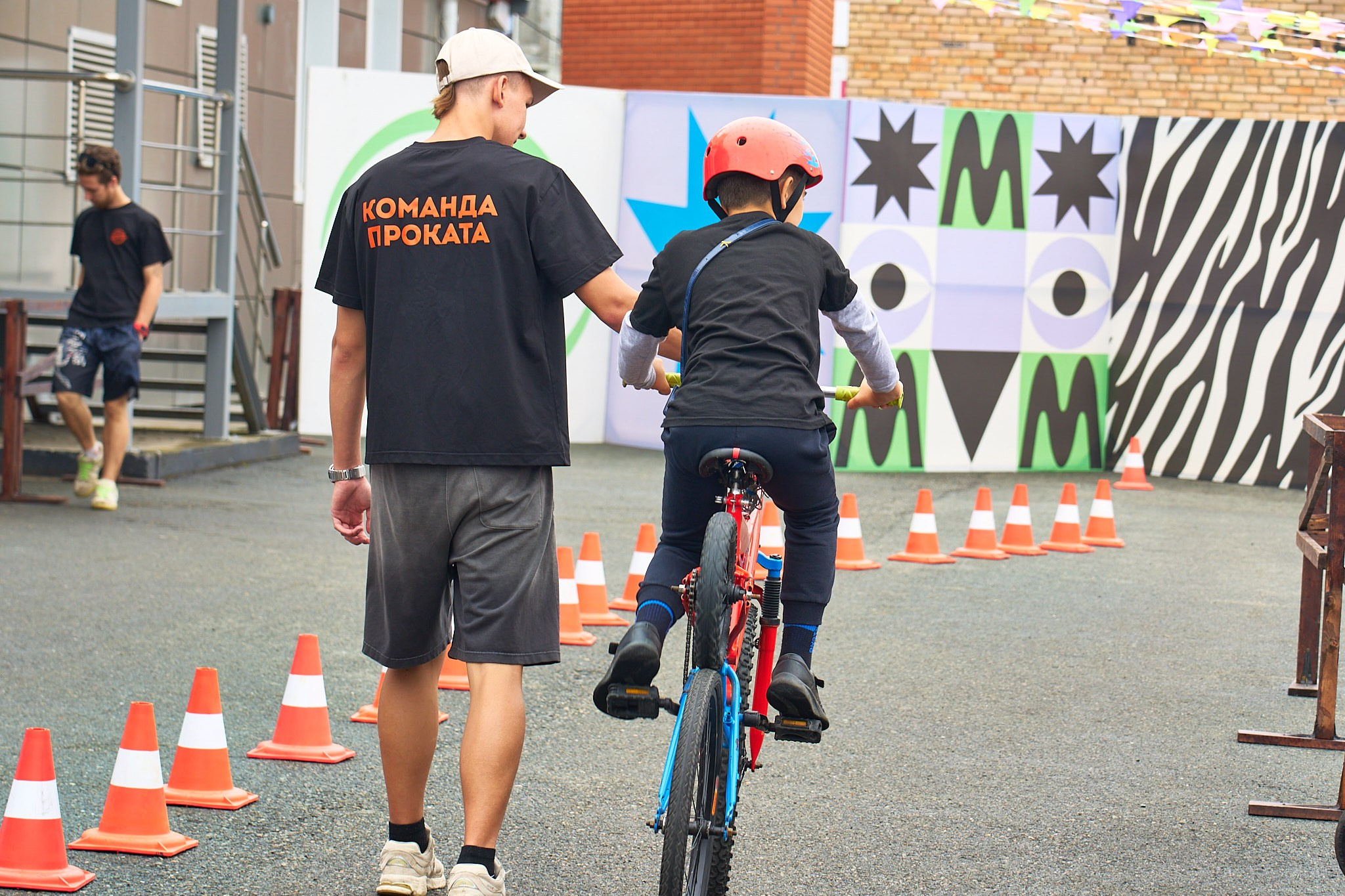 Молодёжный выходной в креативном пространстве. Профессиональный репортажный фотограф Инесса Иминова