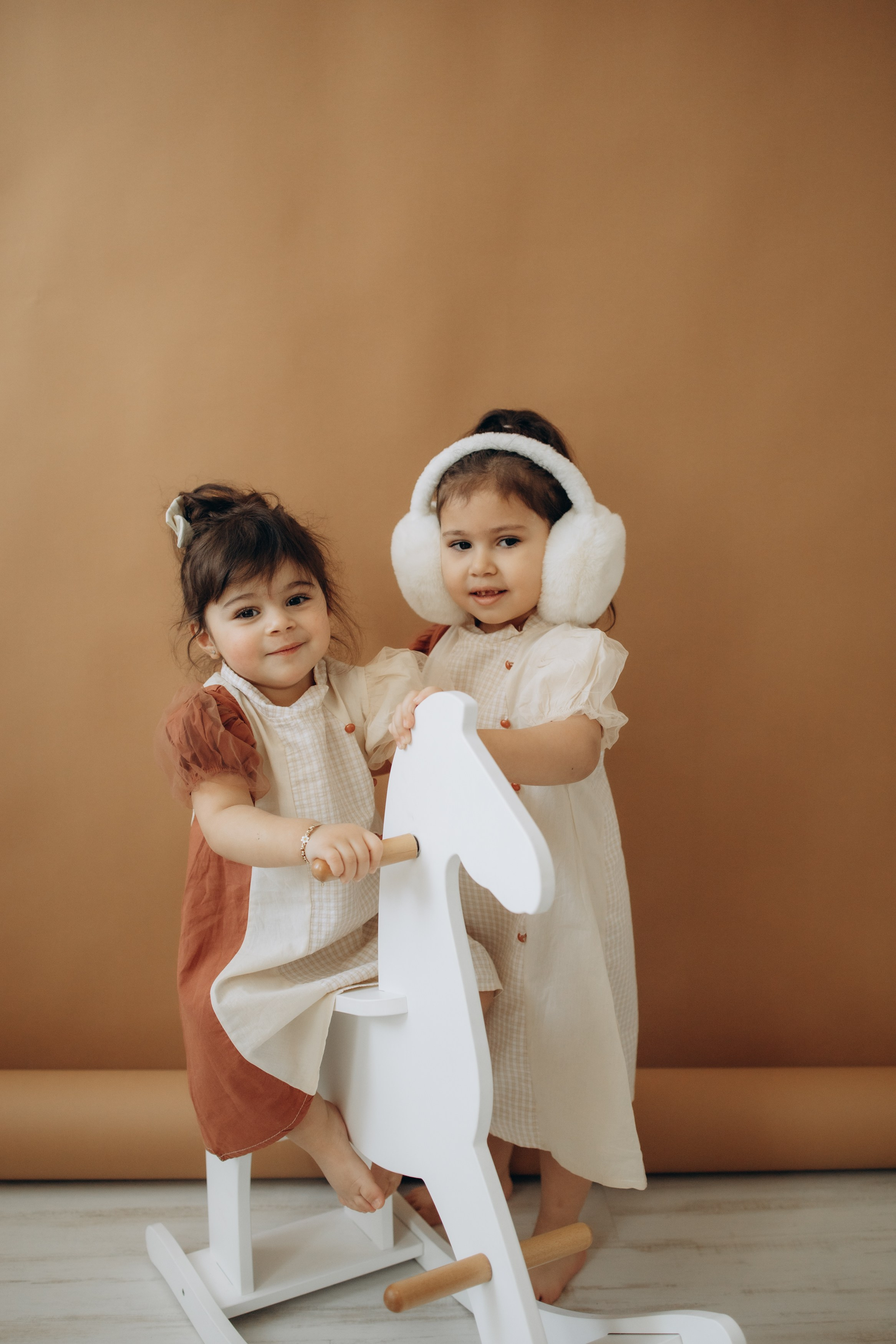 Сестрички. Семейный, ньюборн newborn фотограф, фотограф новорождённых в Санкт-Петербурге, Пушкине, Павловске. Павлова Анастасия