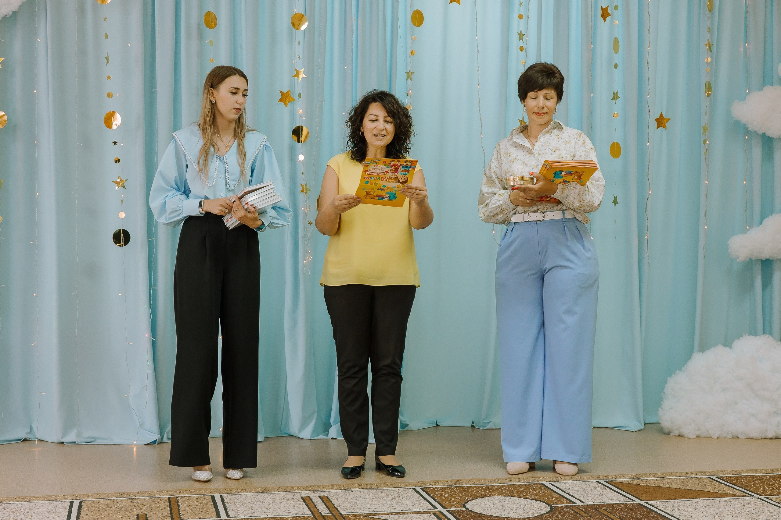 Выпускной в ДС -29. Выпускные альбомы Натальи Бутко: Новороссийск, Анапа, Геленджик