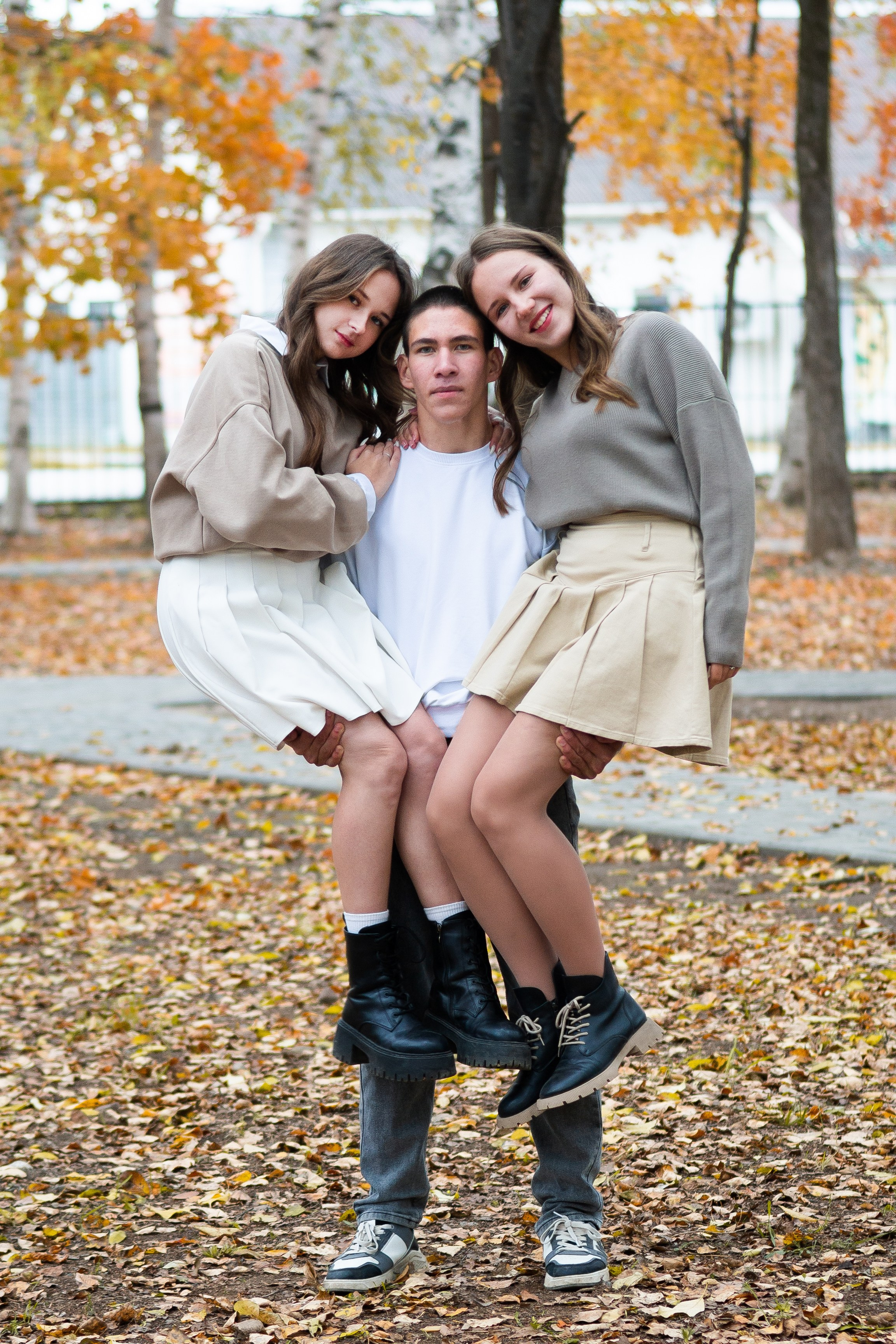 Осень. Старшая школа. Выпускники 2025 года. Выпускные Альбомы и Фотосессии п. Кавалерово