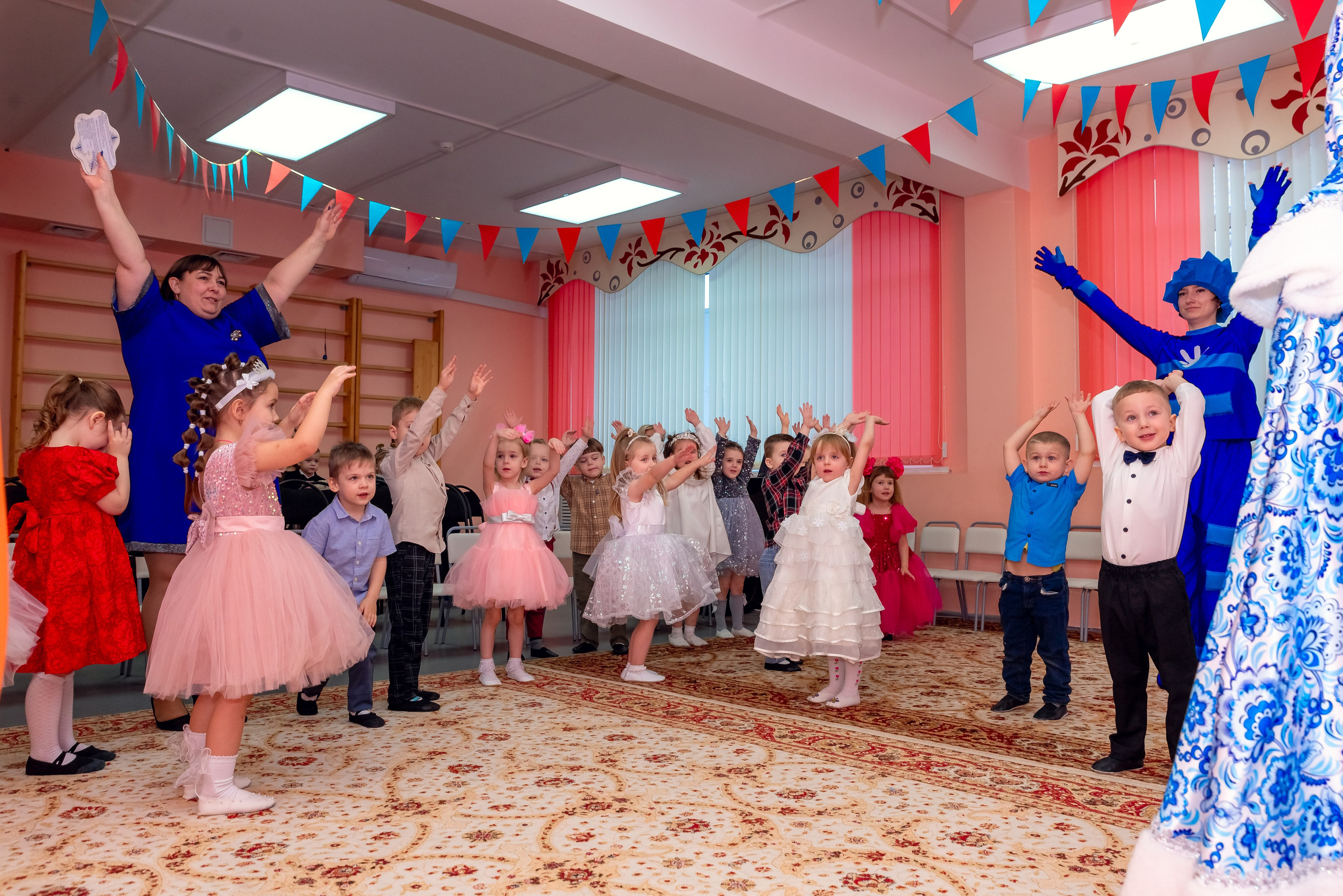 Утренник в саду. Фотограф Крещение Венчание Москва