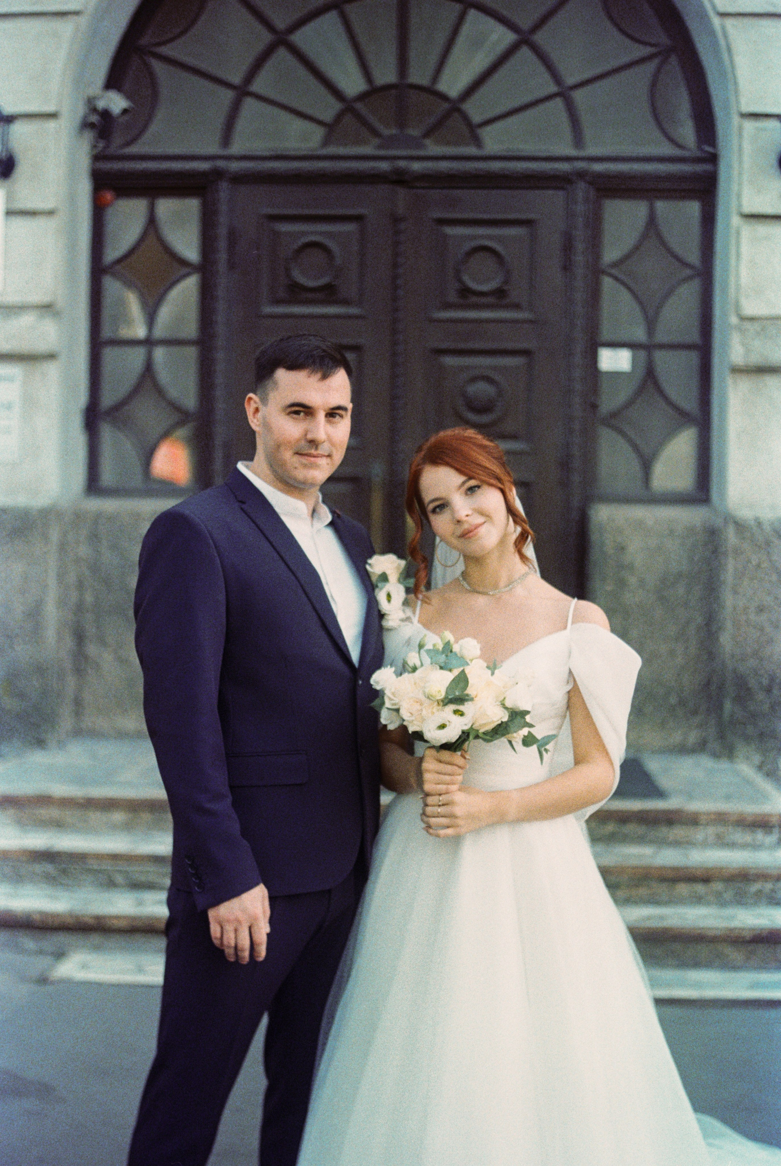 2 человека. плёночная фотография. свадьба