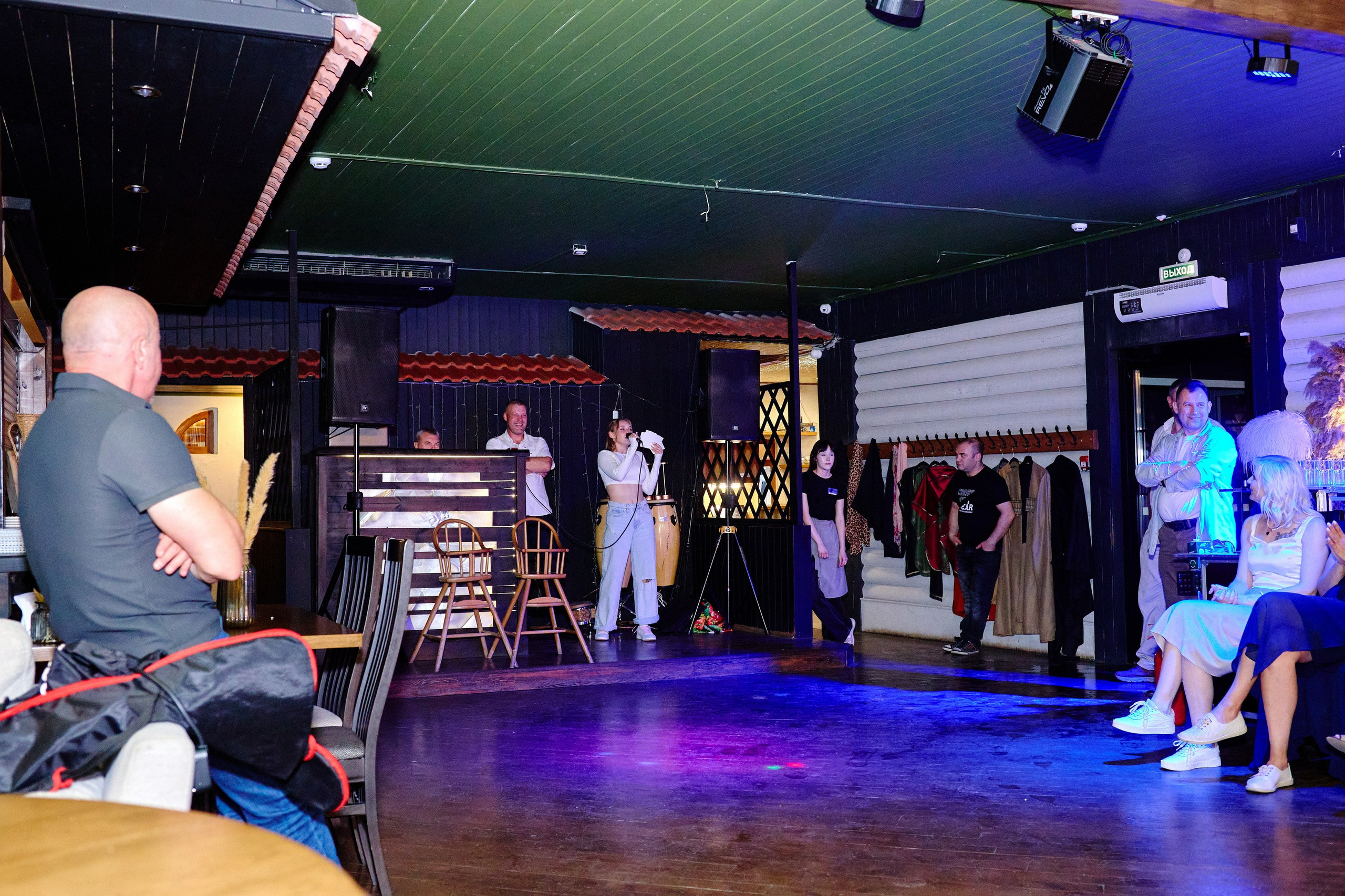 Выпускной 35 Сош. Фотограф Выпускные альбомы Таганрог Сергей Коробченко