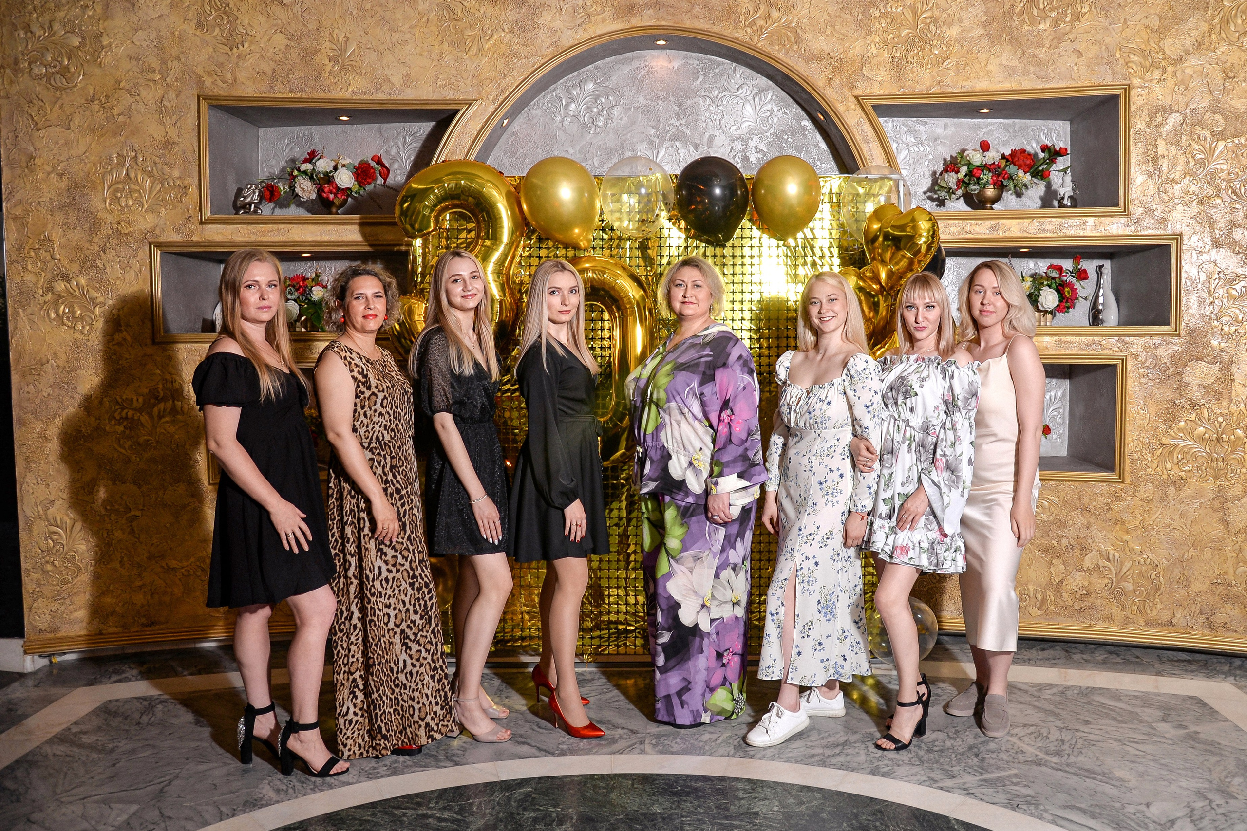 ДР Александр, ресторан Парадиз (в ретуши). Семейный и свадебный фотограф Галина Абакумова, фотосессии в Белгороде