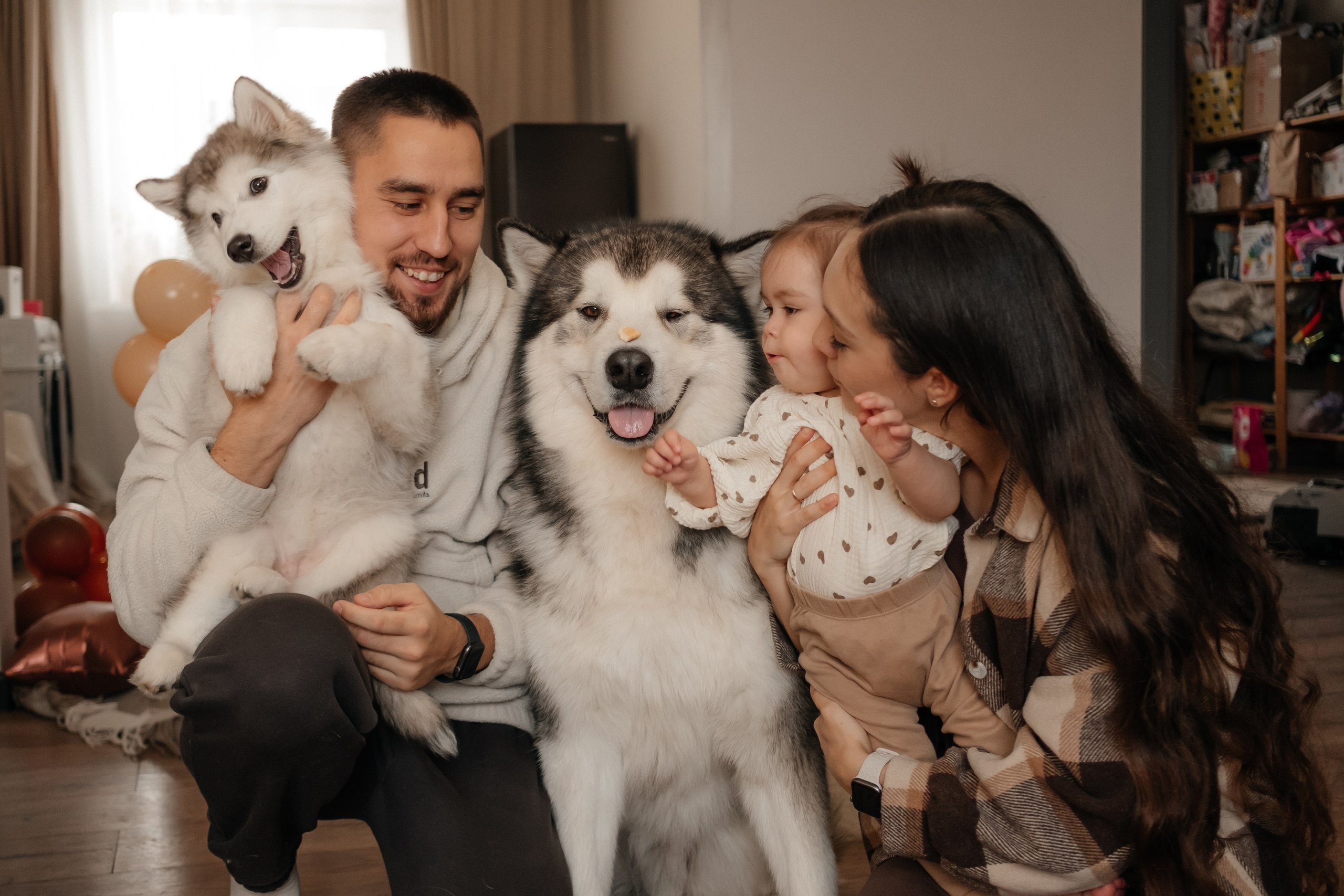 Катя, Саша и Еся | домашняя съемка. Фотограф в Новосибирске Диана Ильиных