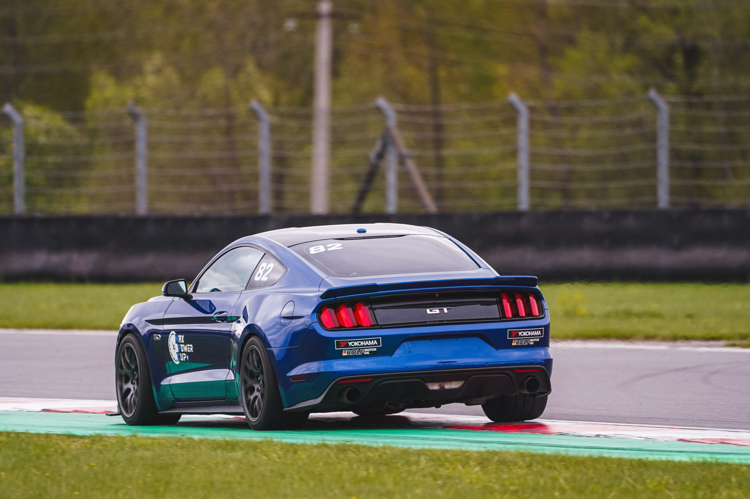 Mustang track days. Автомобильный фотограф Шакая Кирилл