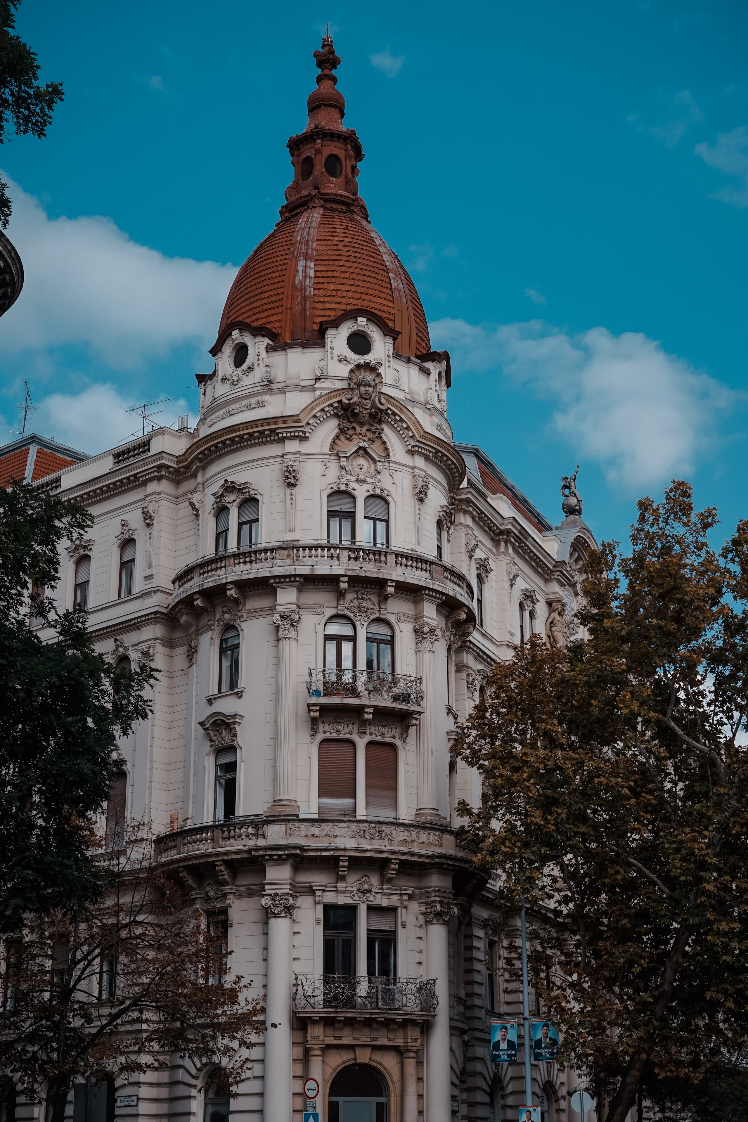 Hungary. Photograph and videograph in Israel