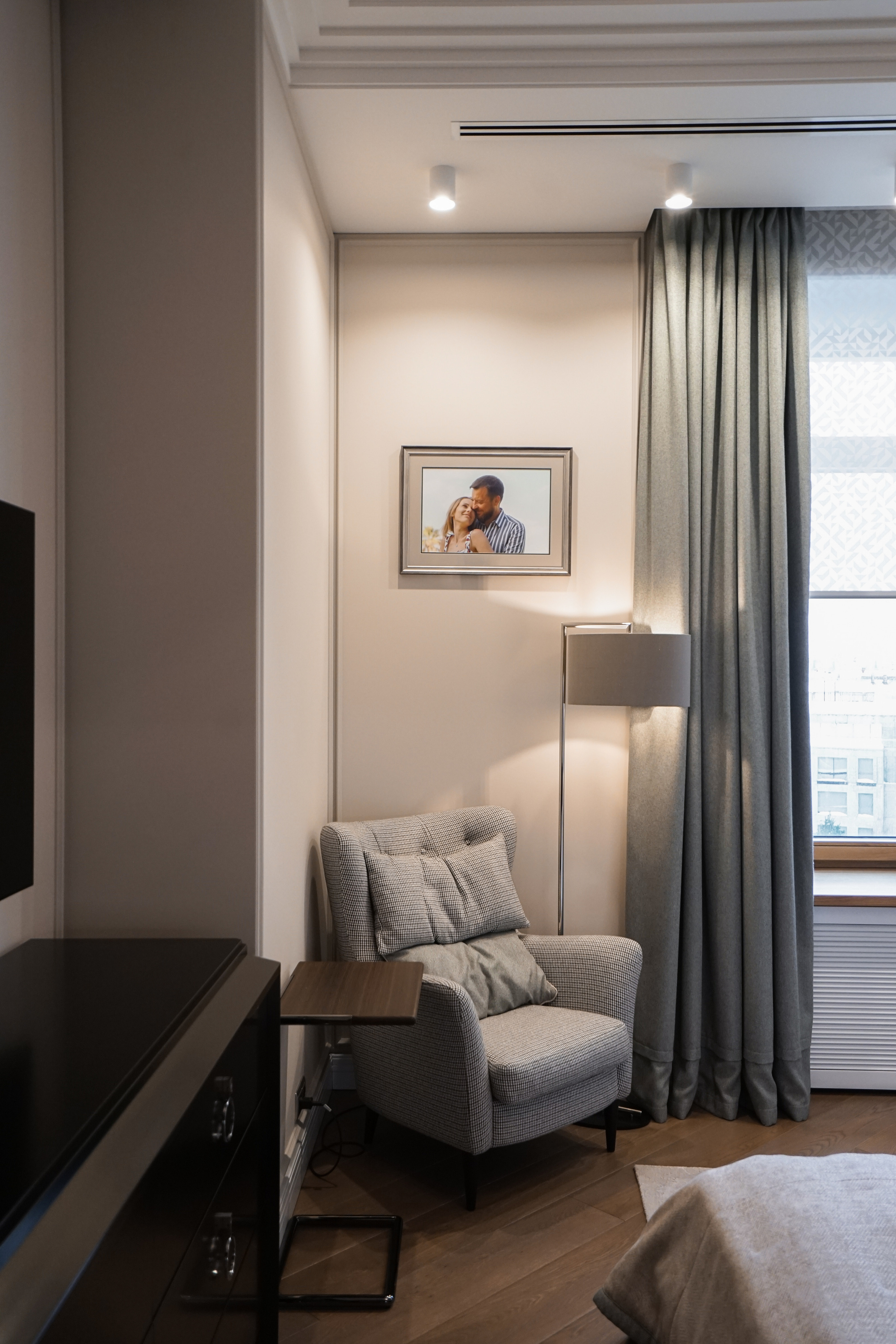 Угол для чтения в спальне