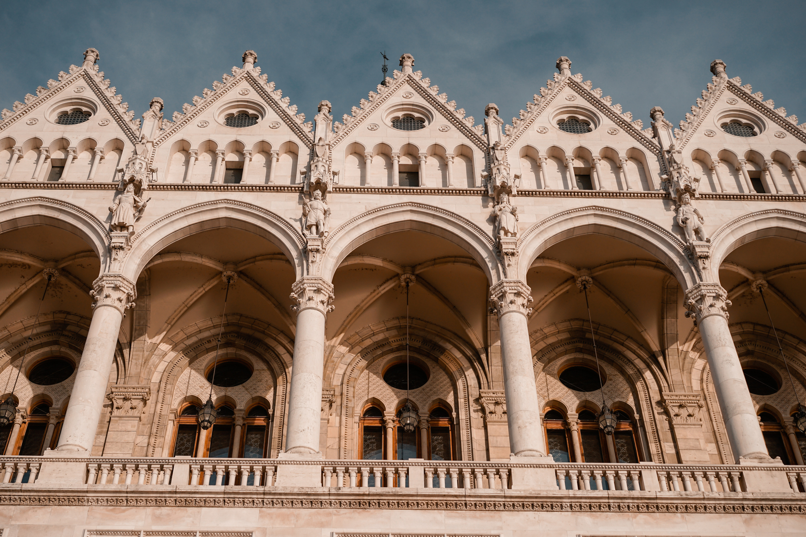 Hungary. Photograph and videograph in Israel