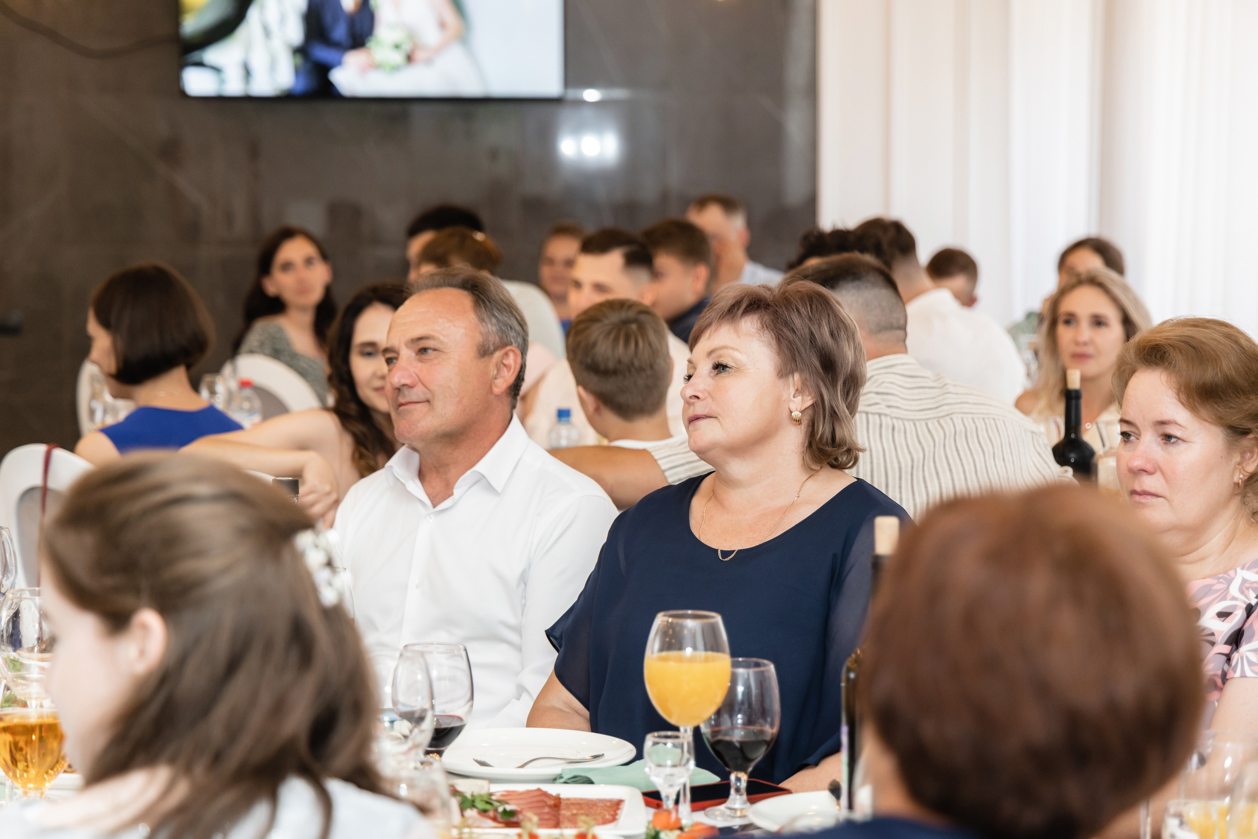 Алёна и Денис (полный день). Фотограф в Барнауле Юлия Садвокасова