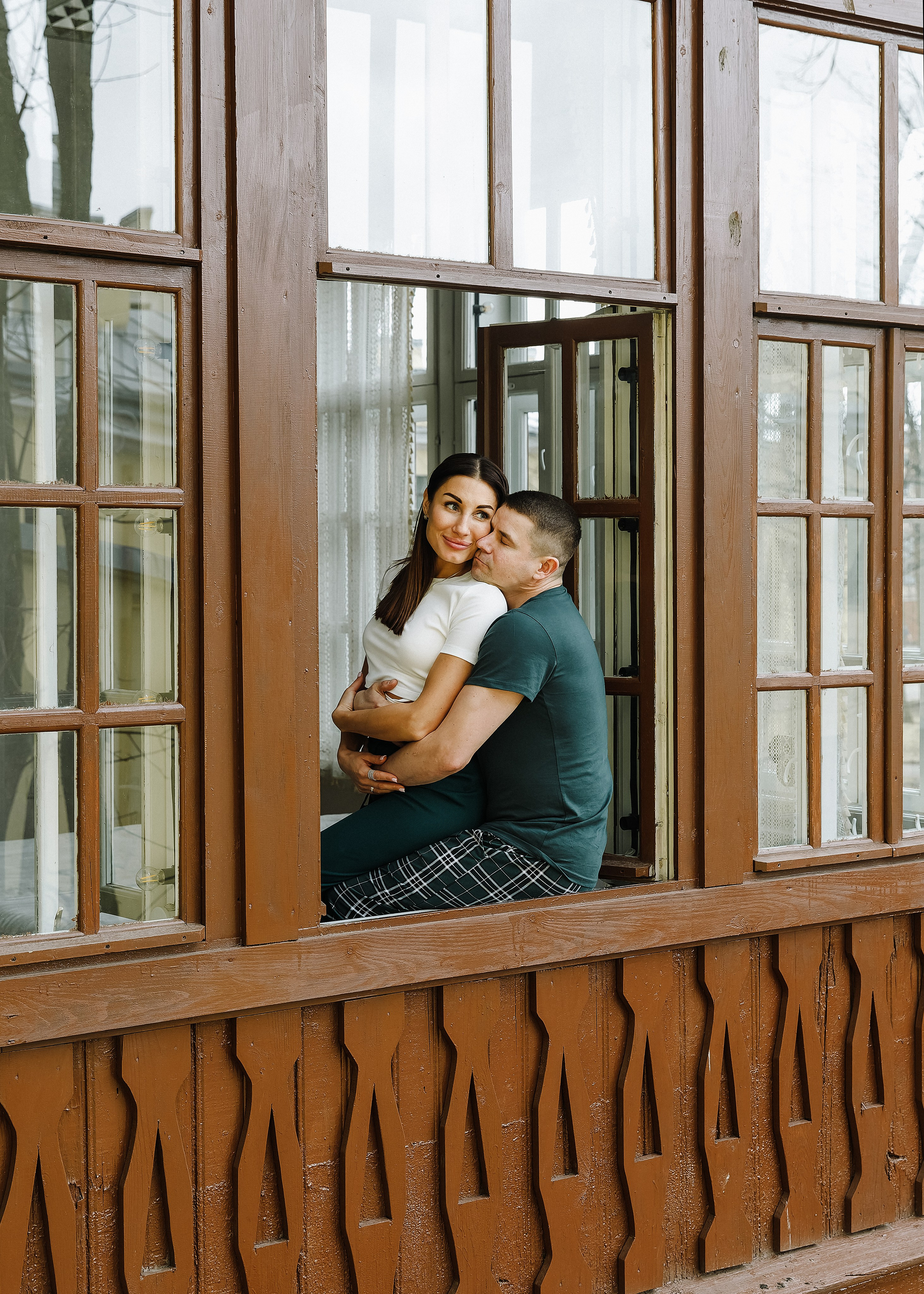 Саша и Андрей — лав стори в фотостудии. Свадебный и портретный фотограф в Санкт-Петербурге Анна Демьянова