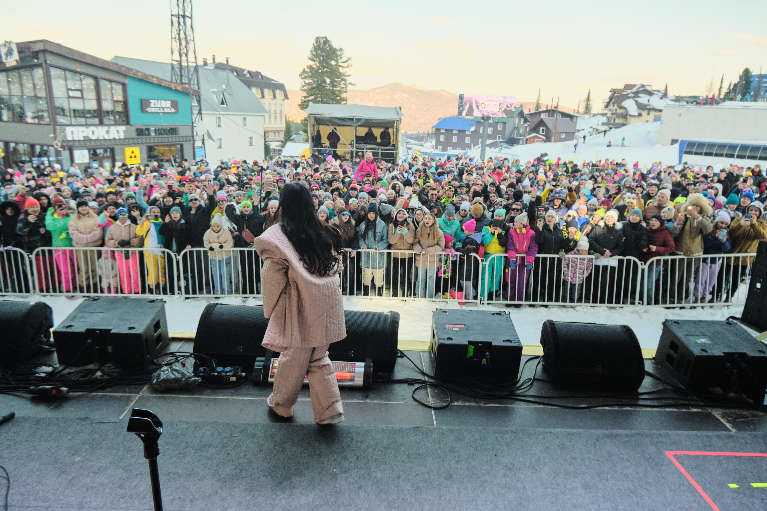 Грелка фест 21.04.2023. Свадебный и семейный фотограф в Новокузнецке Иван Иванов