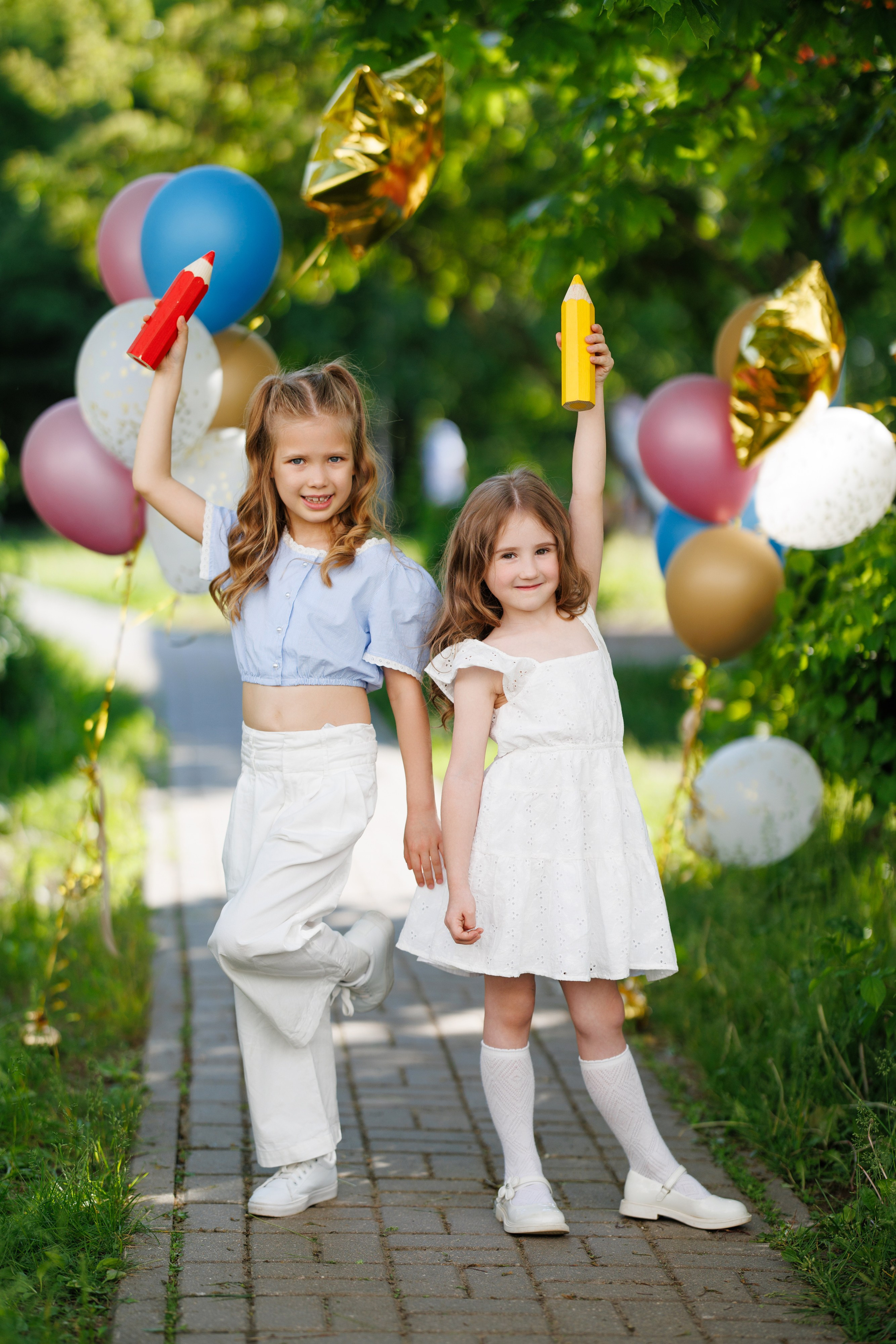 Тариф идеальный (1). Выпускные альбомы в Москве FOTOVMESTE