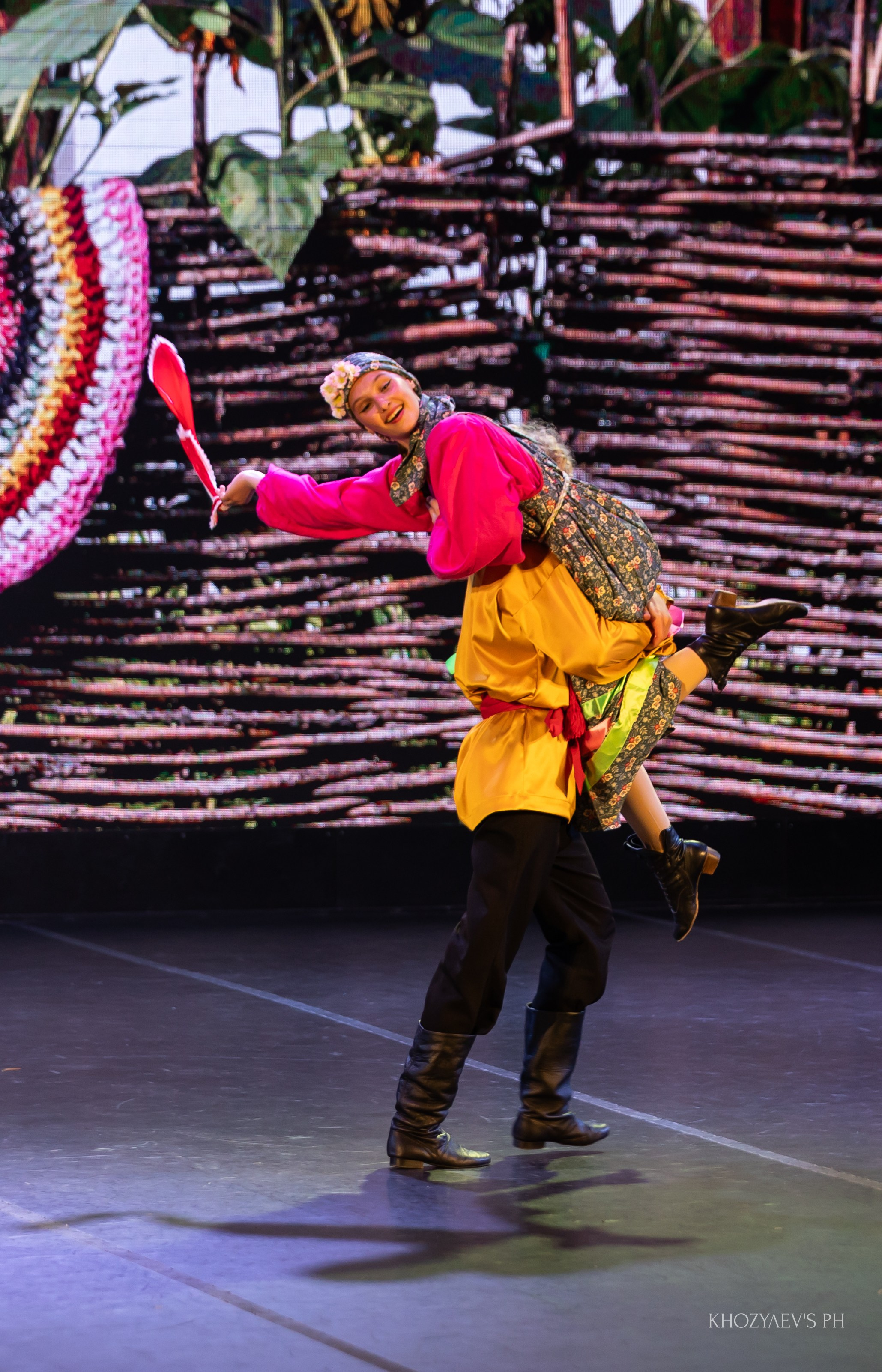 Отчетный концерт Образцового коллектива Ансамбля танца «Карамельки». Фотограф в Нижнем Новгороде, Дзержинске Олеся Хозяева