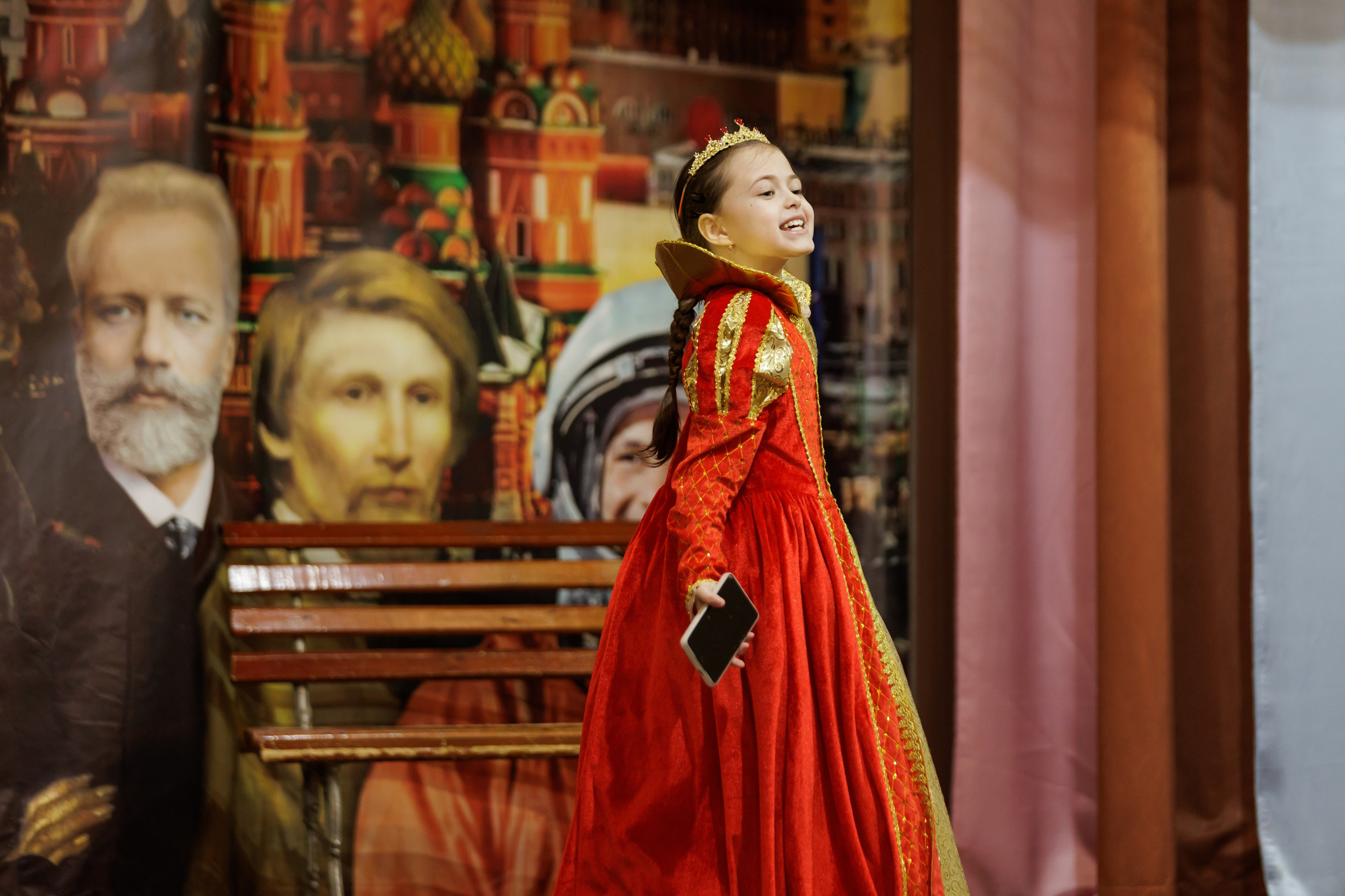 Жемчужинка гимназии 80 — 2025. Фотограф в Нижнем Новгороде, Дзержинске Олеся Хозяева