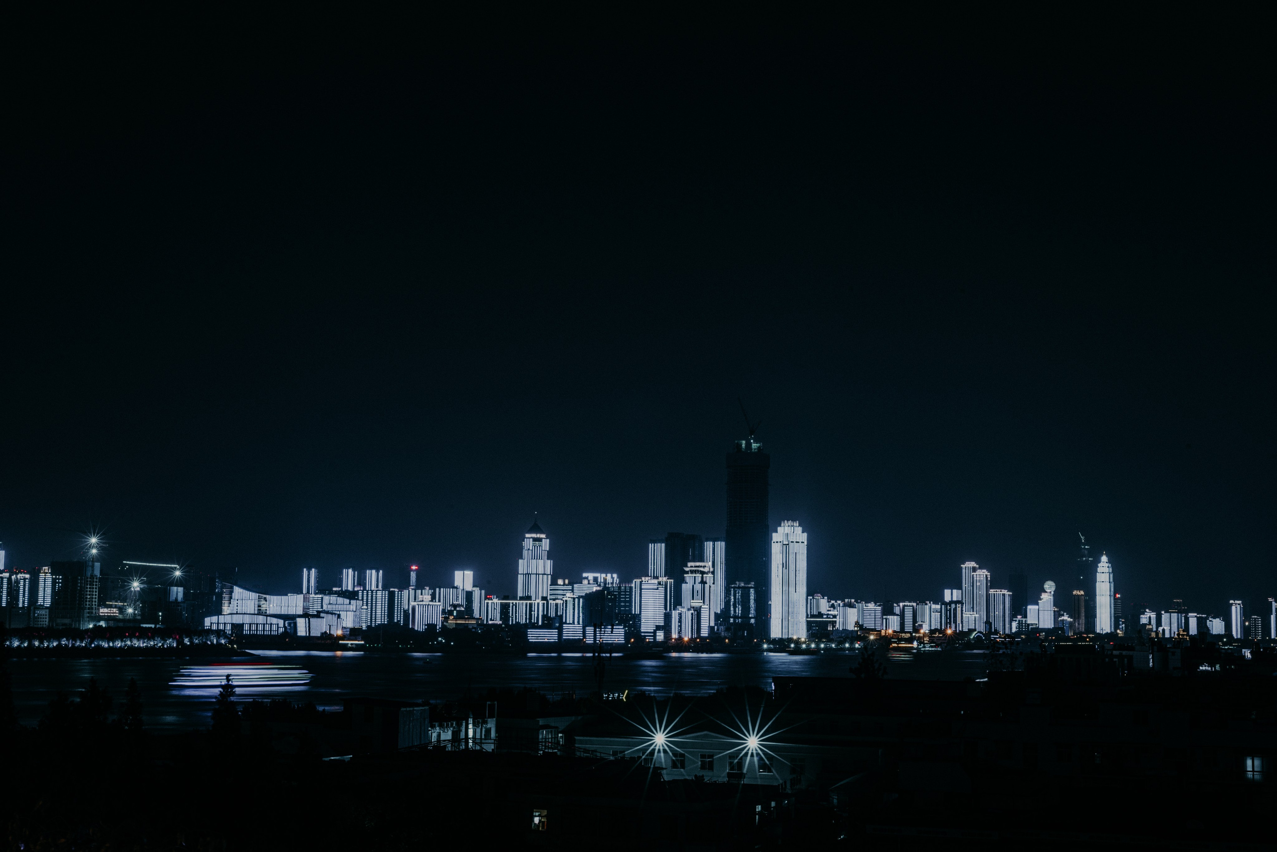 Рекламный фотограф из Гуанчжоу: путешествие по Уханю через объектив камеры. Коммерческий и предметный фотограф в Гуанчжоу Коваленко Александр