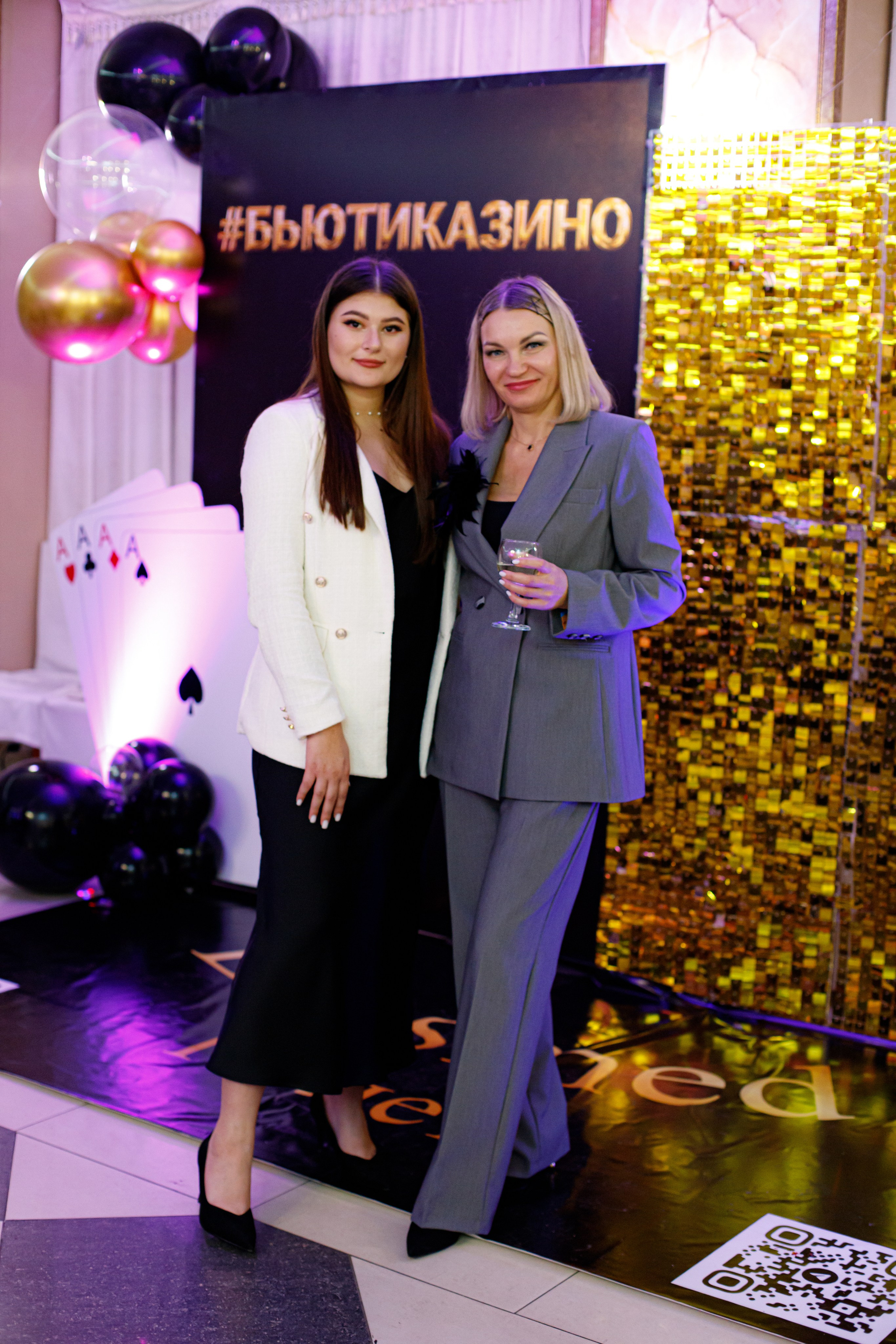 ELOSMED. Photokarish