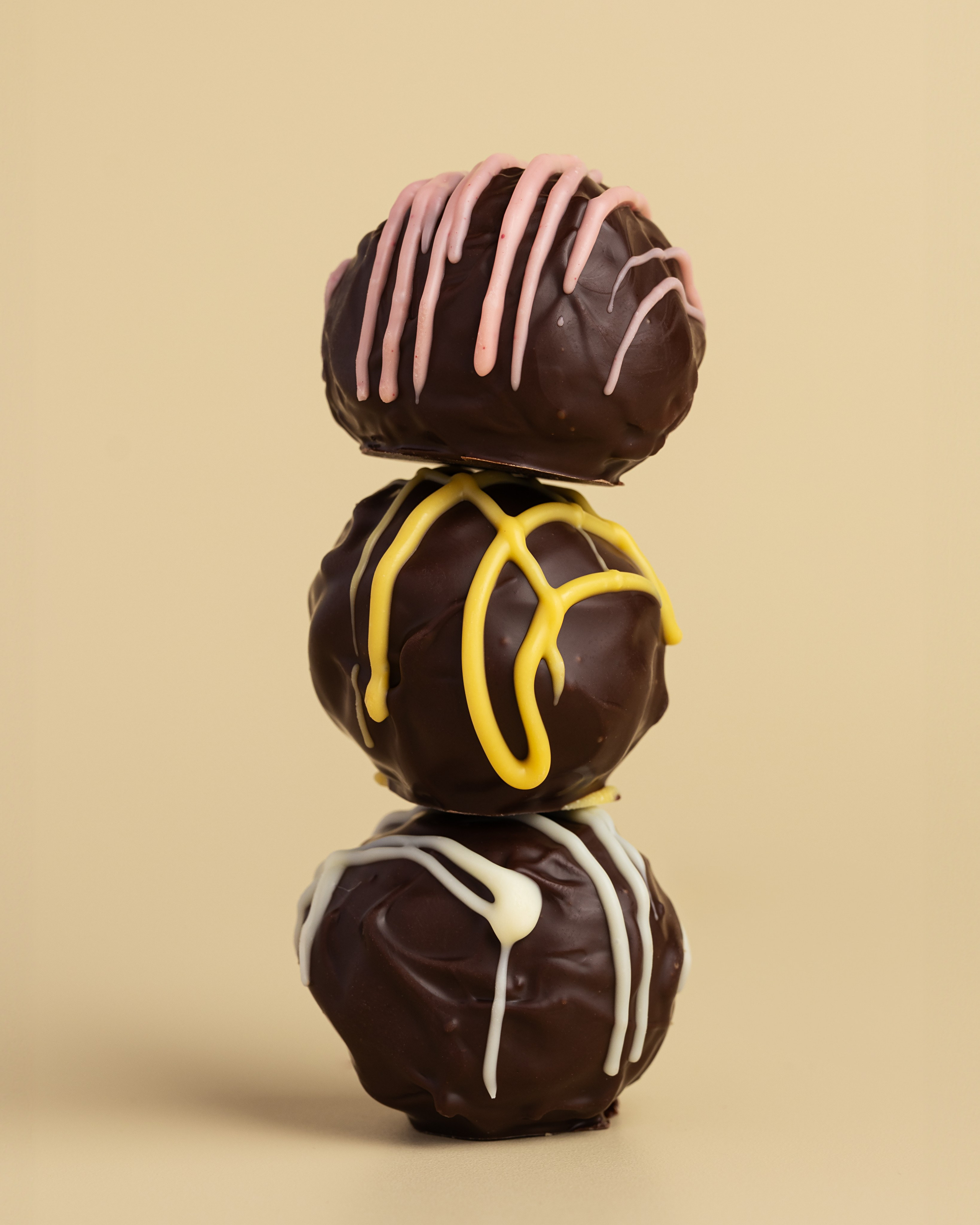 Предметная фотосъёмка шоколадных конфет ручной работы. Фуд-фотограф и предметный фотограф в Москве Анна Первова