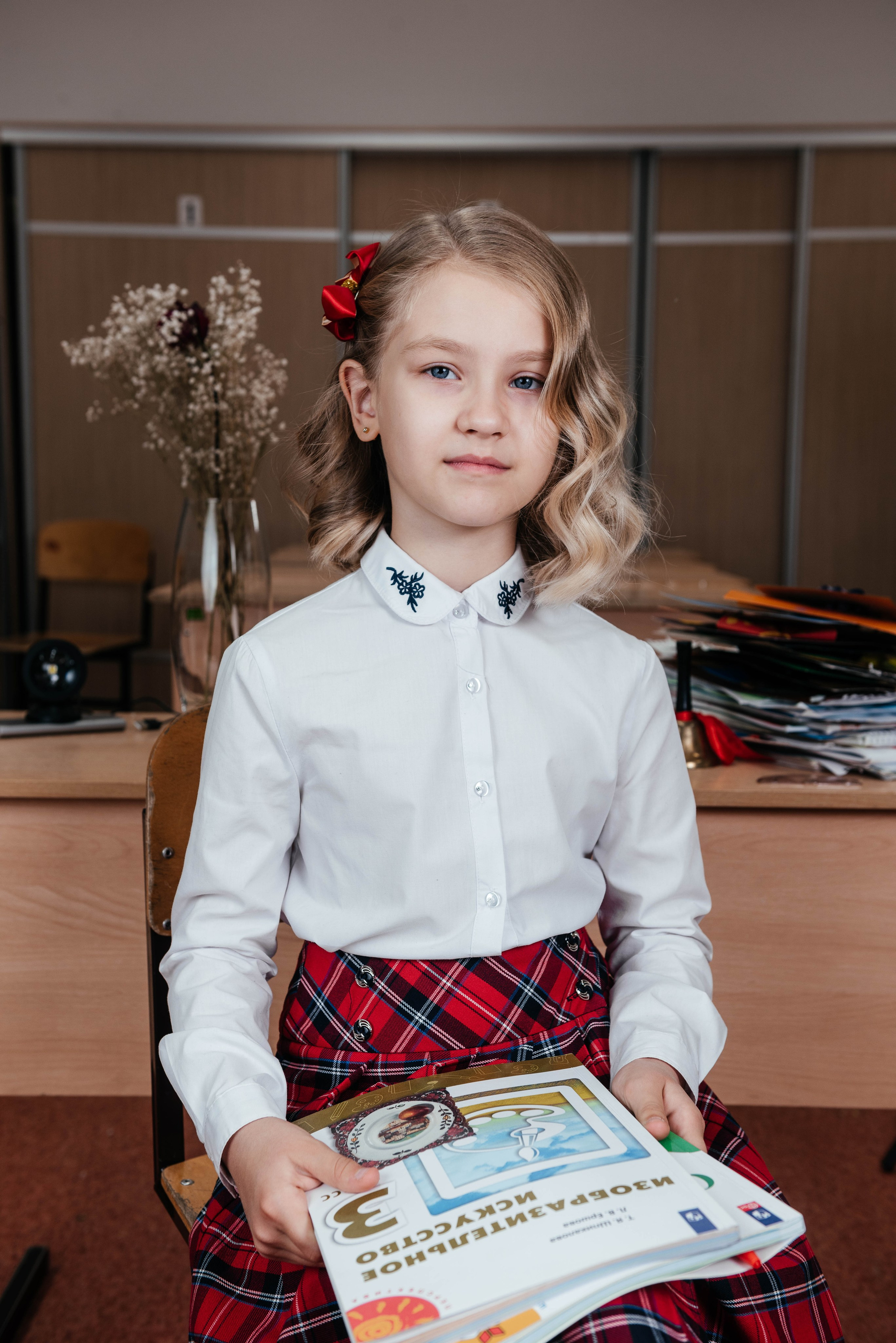 Выпускной фотоальбом для средней школы. Фотограф Эллина Дар г. Улан-Удэ