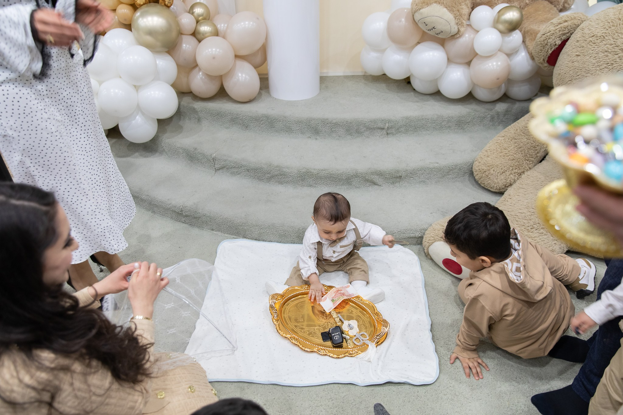Первый зубик Али. Фотограф Татьяна Генева