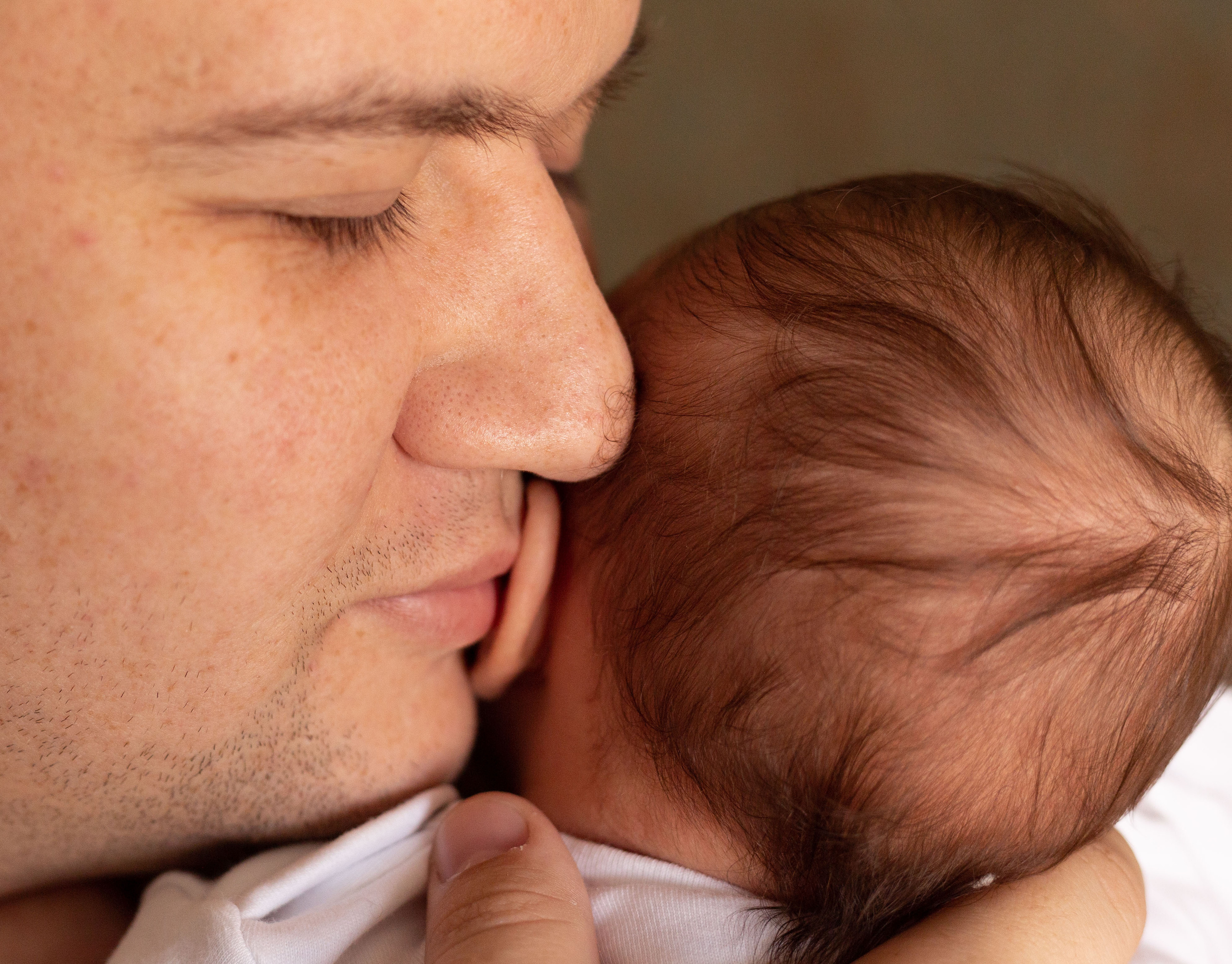 Newborn lifestyle. Фотограф беременных и новорождённых в Краснодаре