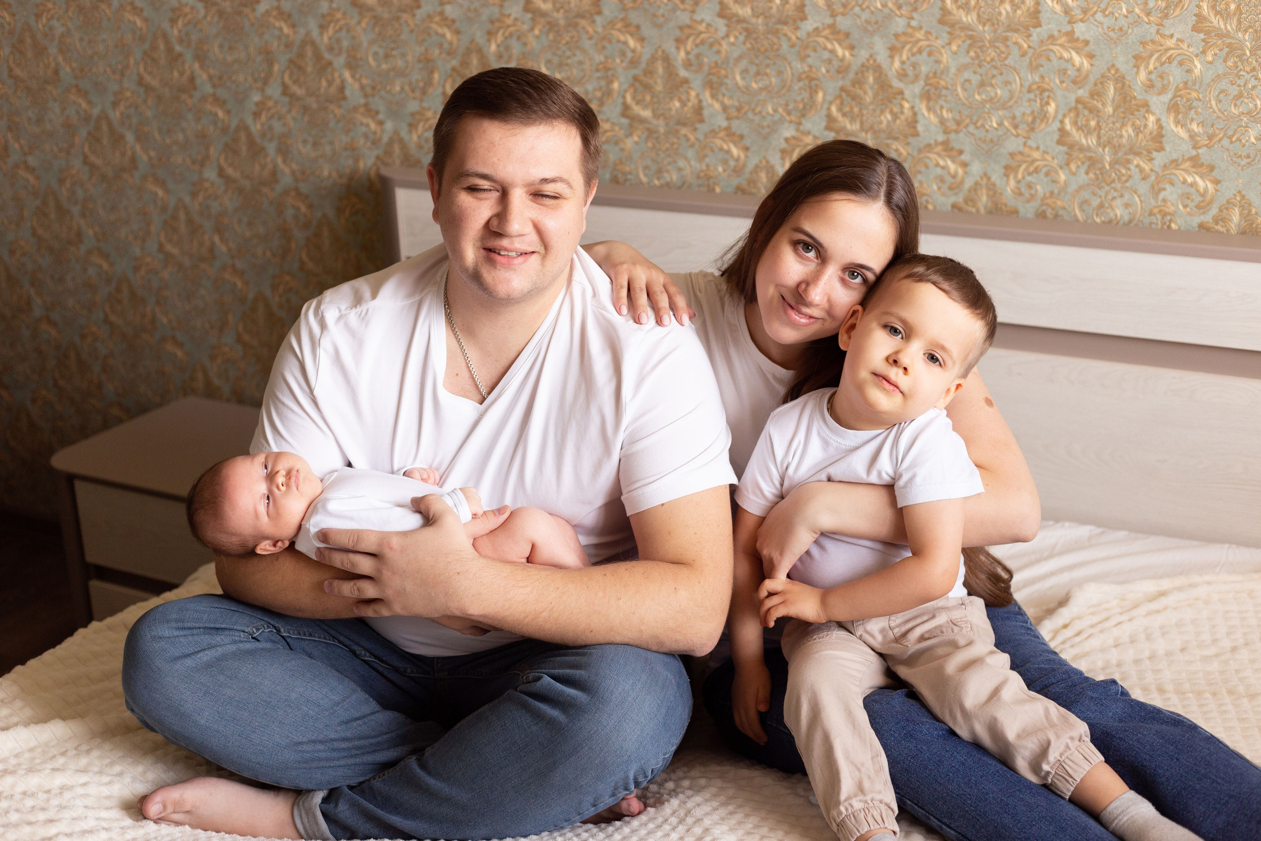 Newborn lifestyle. Фотограф беременных и новорождённых в Краснодаре