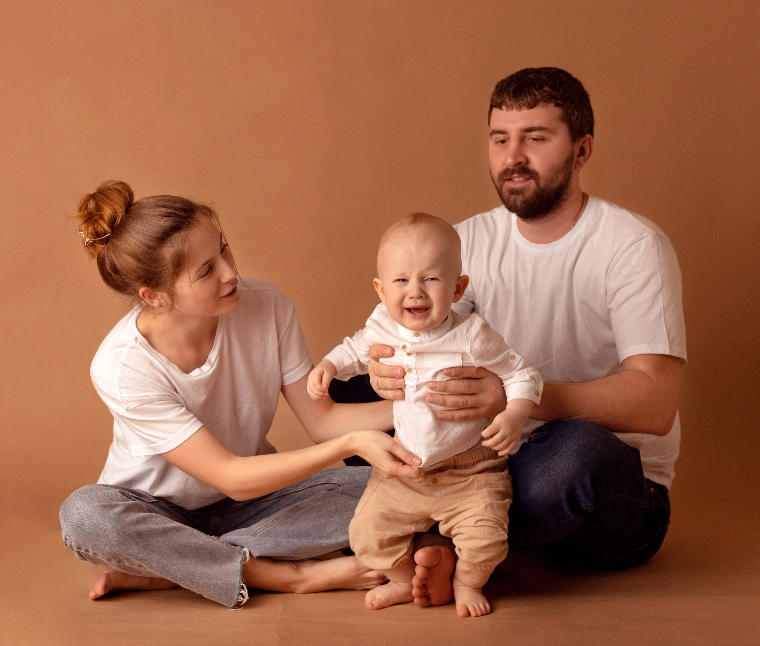 Годовасие «Минимализм». Фотограф беременных и новорождённых в Краснодаре