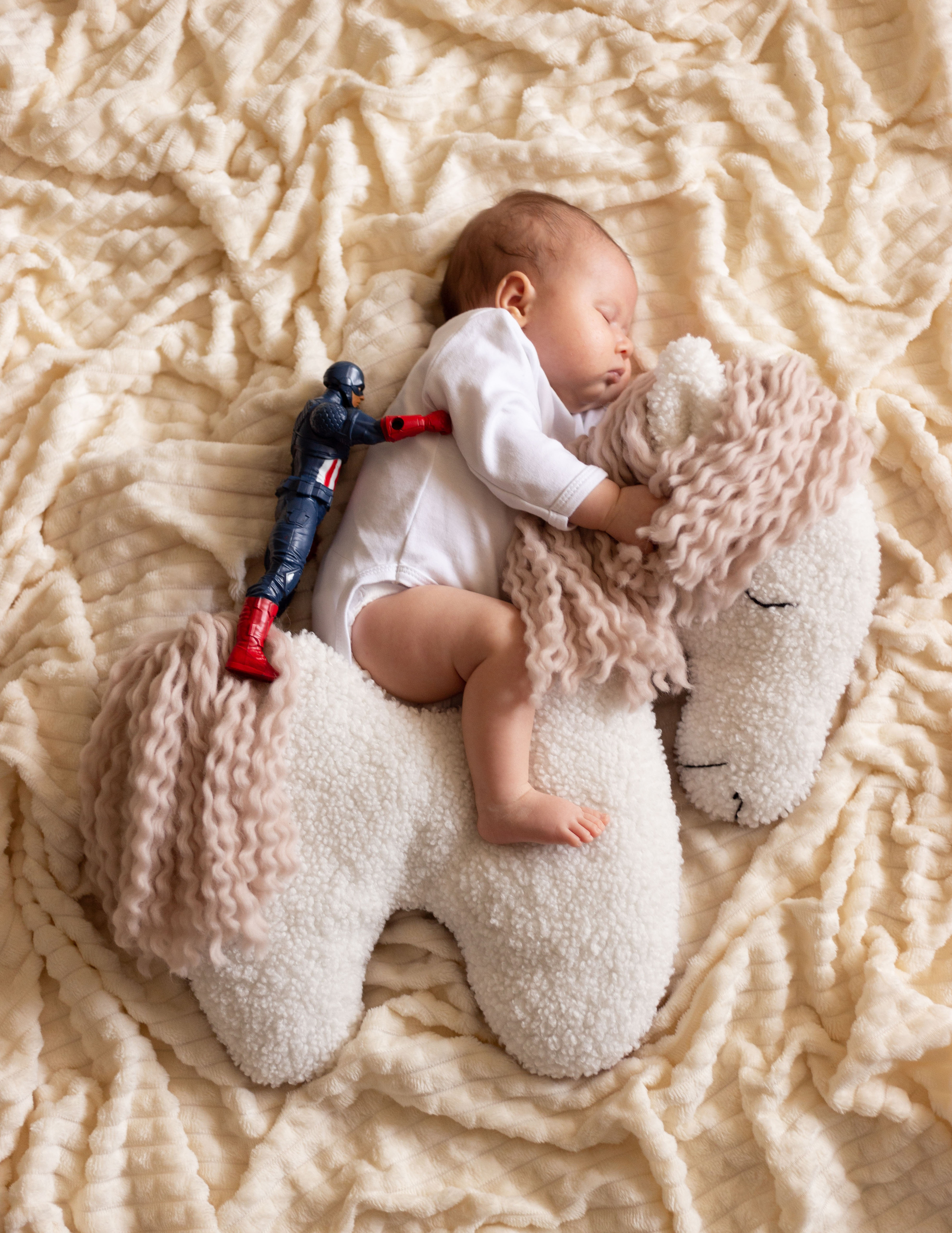 Newborn lifestyle. Фотограф беременных и новорождённых в Краснодаре