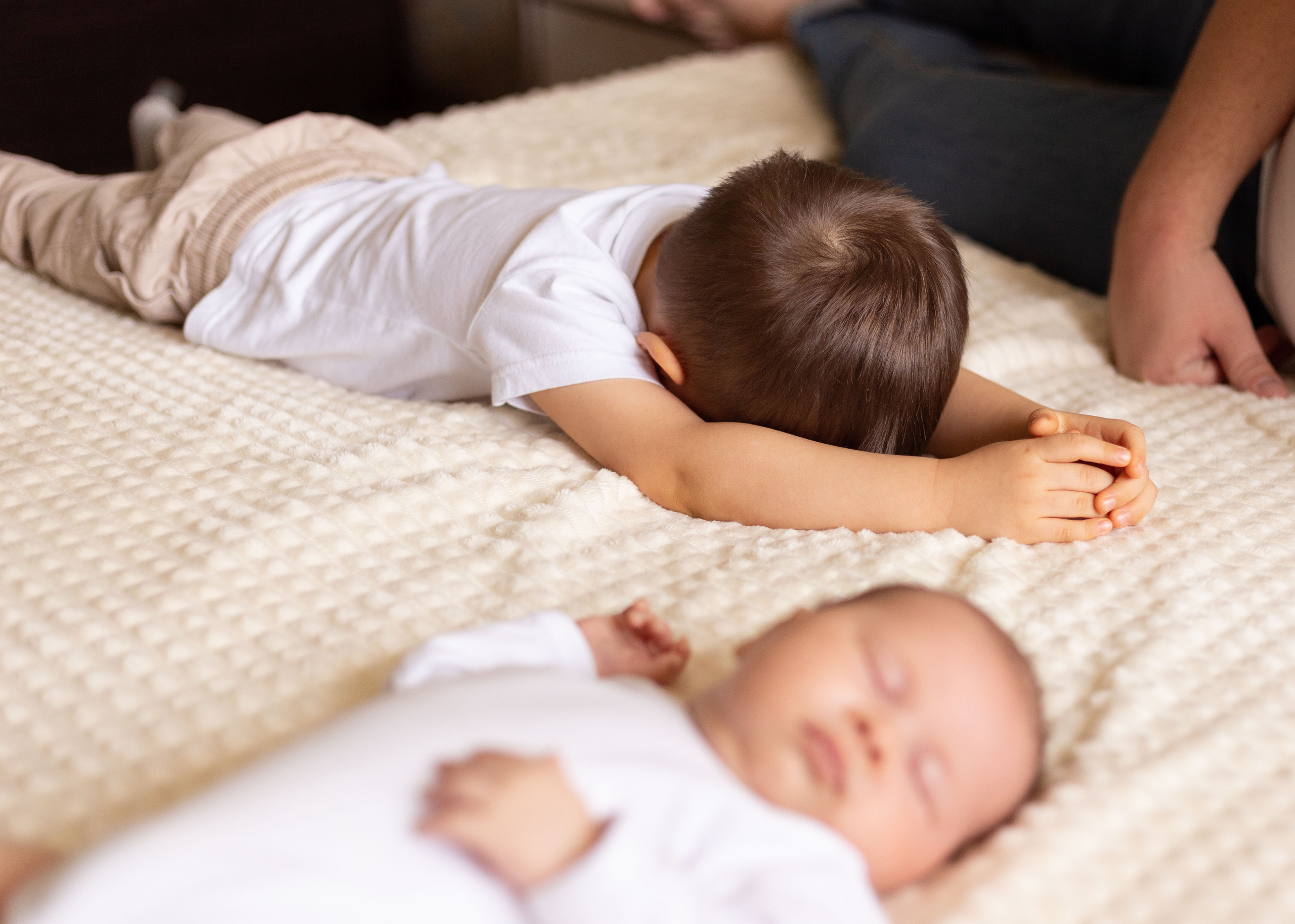 Newborn lifestyle. Фотограф беременных и новорождённых в Краснодаре