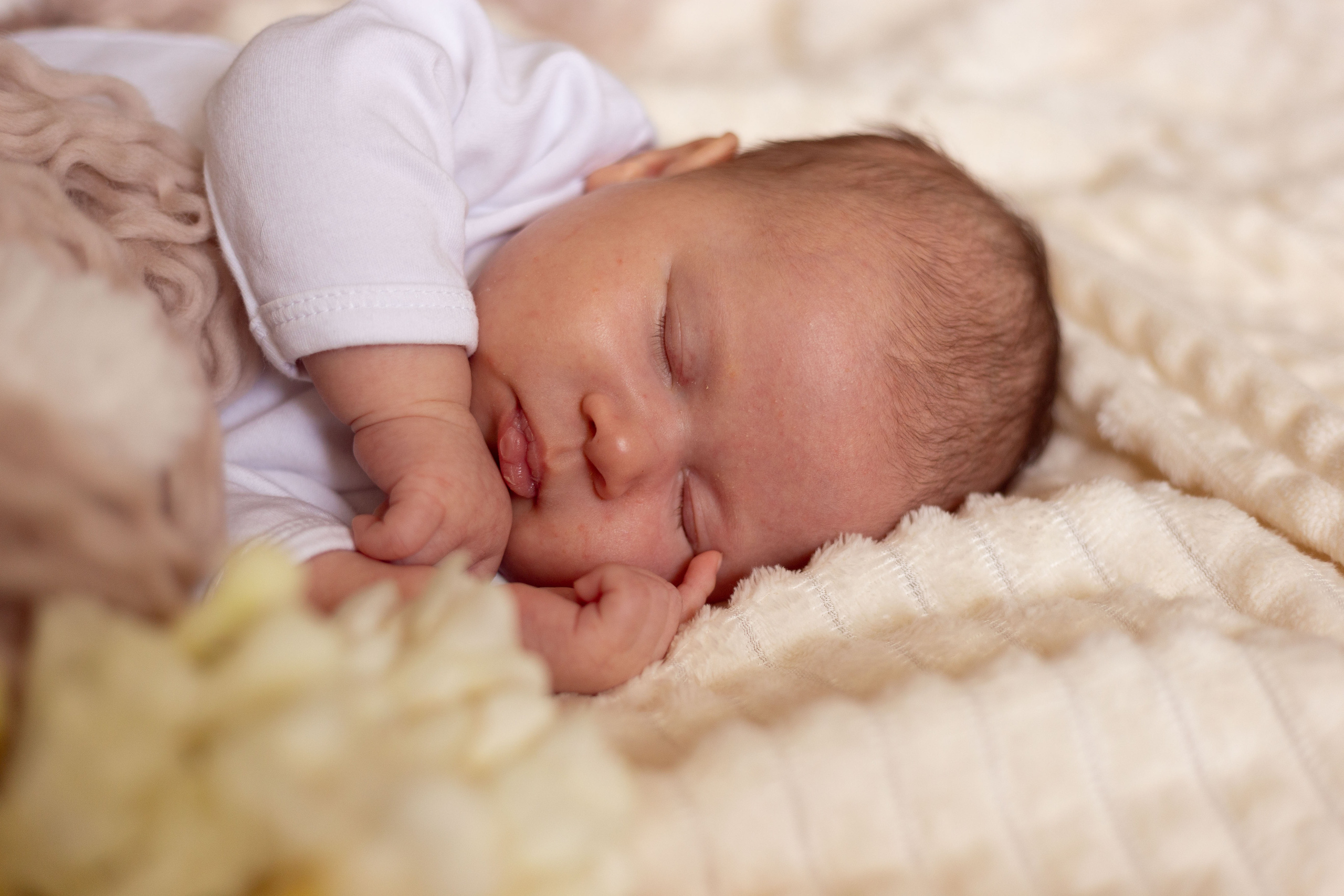 Newborn lifestyle. Фотограф беременных и новорождённых в Краснодаре