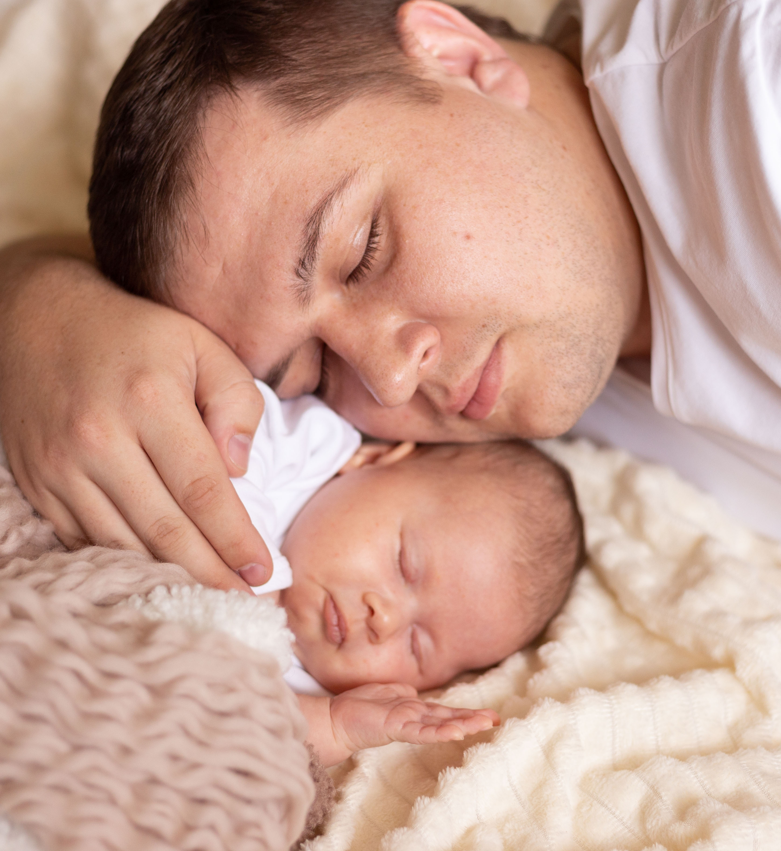 Newborn lifestyle. Фотограф беременных и новорождённых в Краснодаре