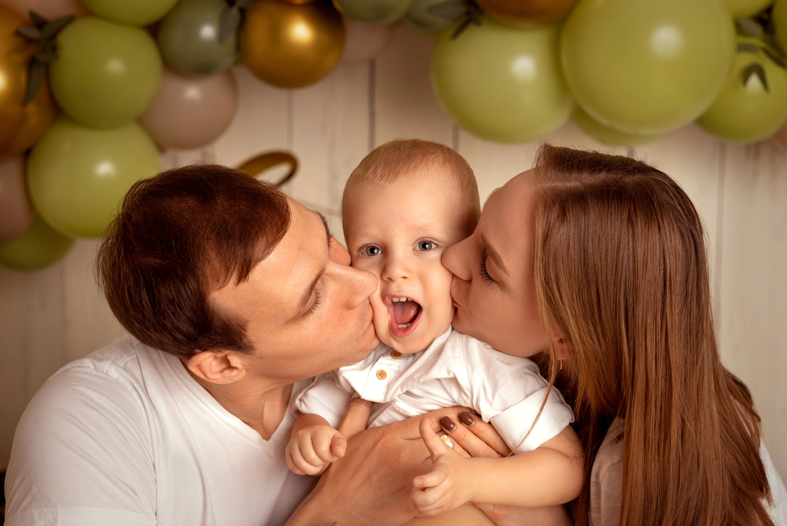 Годовасие «Под ключ». Фотограф беременных и новорождённых в Краснодаре