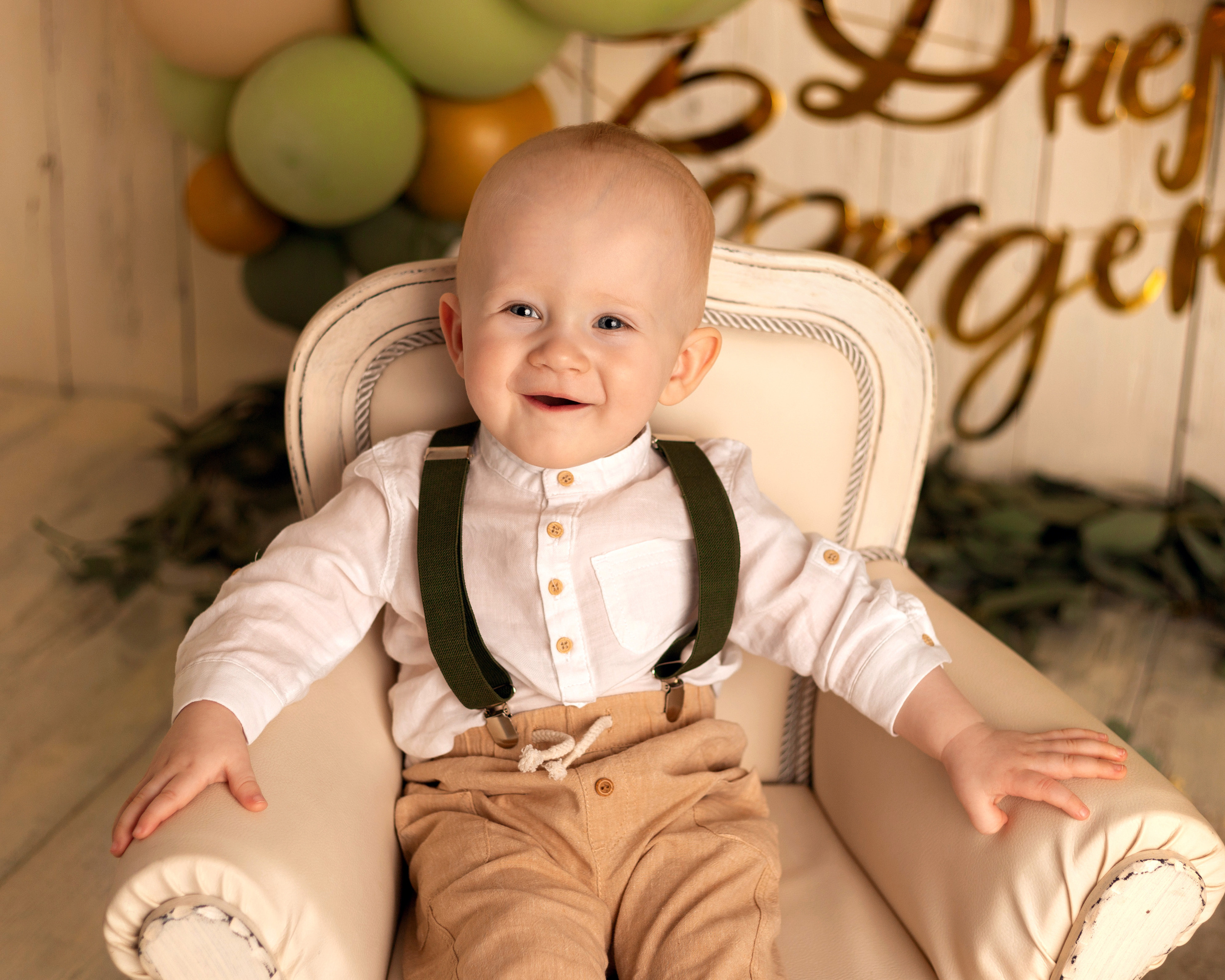 Годовасие «Под ключ». Фотограф беременных и новорождённых в Краснодаре