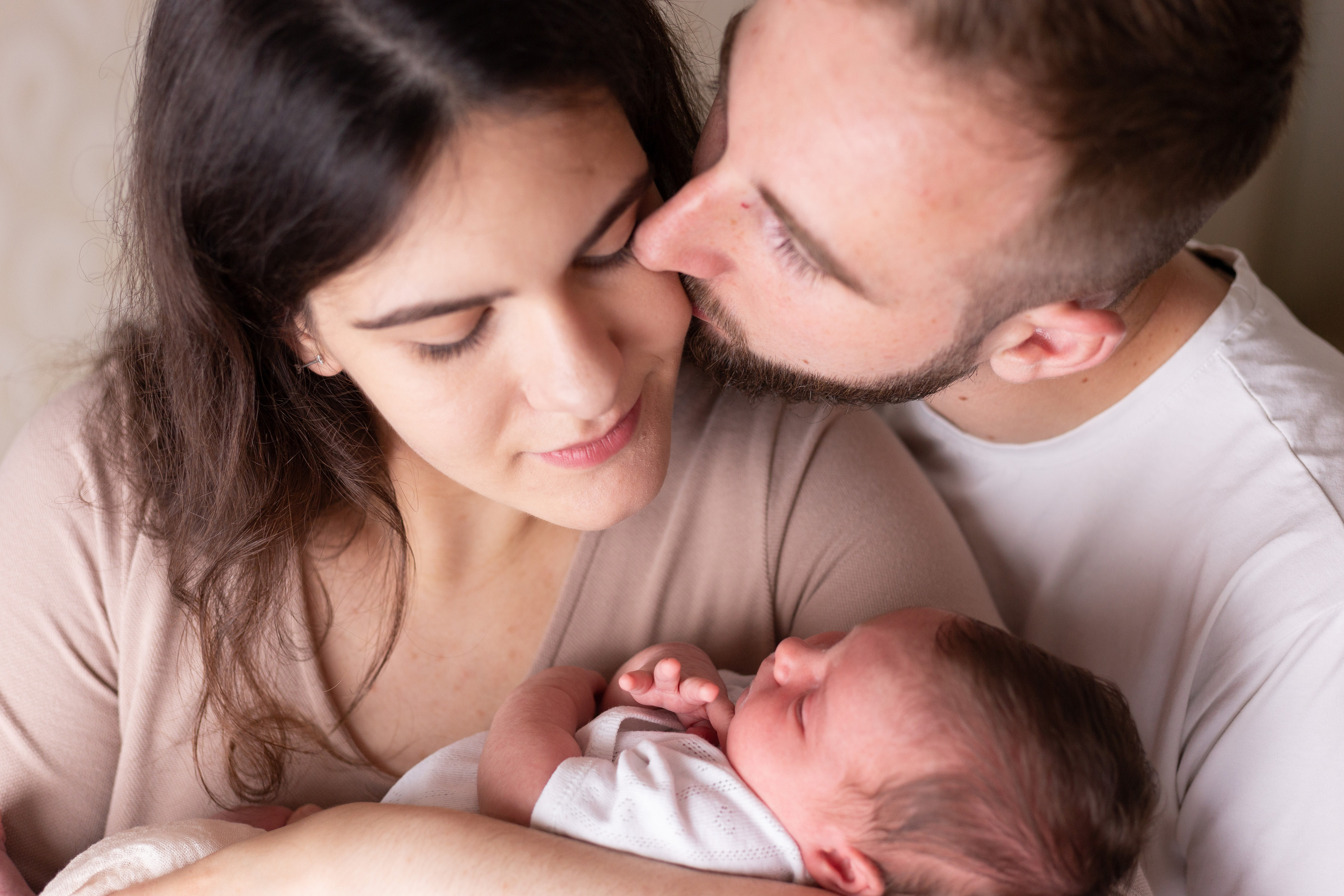 Newborn lifestyle. Фотограф беременных и новорождённых в Краснодаре