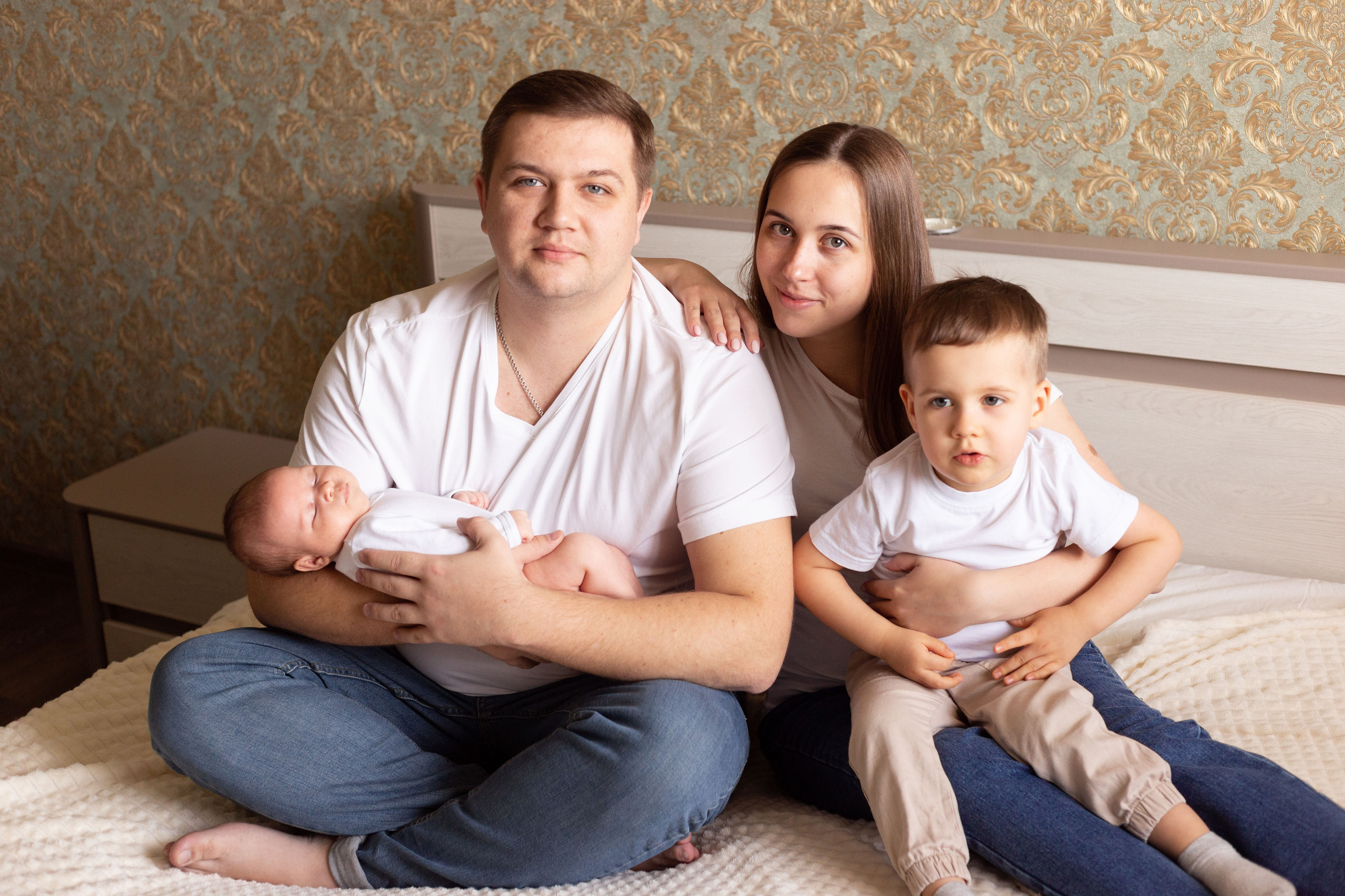 Newborn lifestyle. Фотограф беременных и новорождённых в Краснодаре