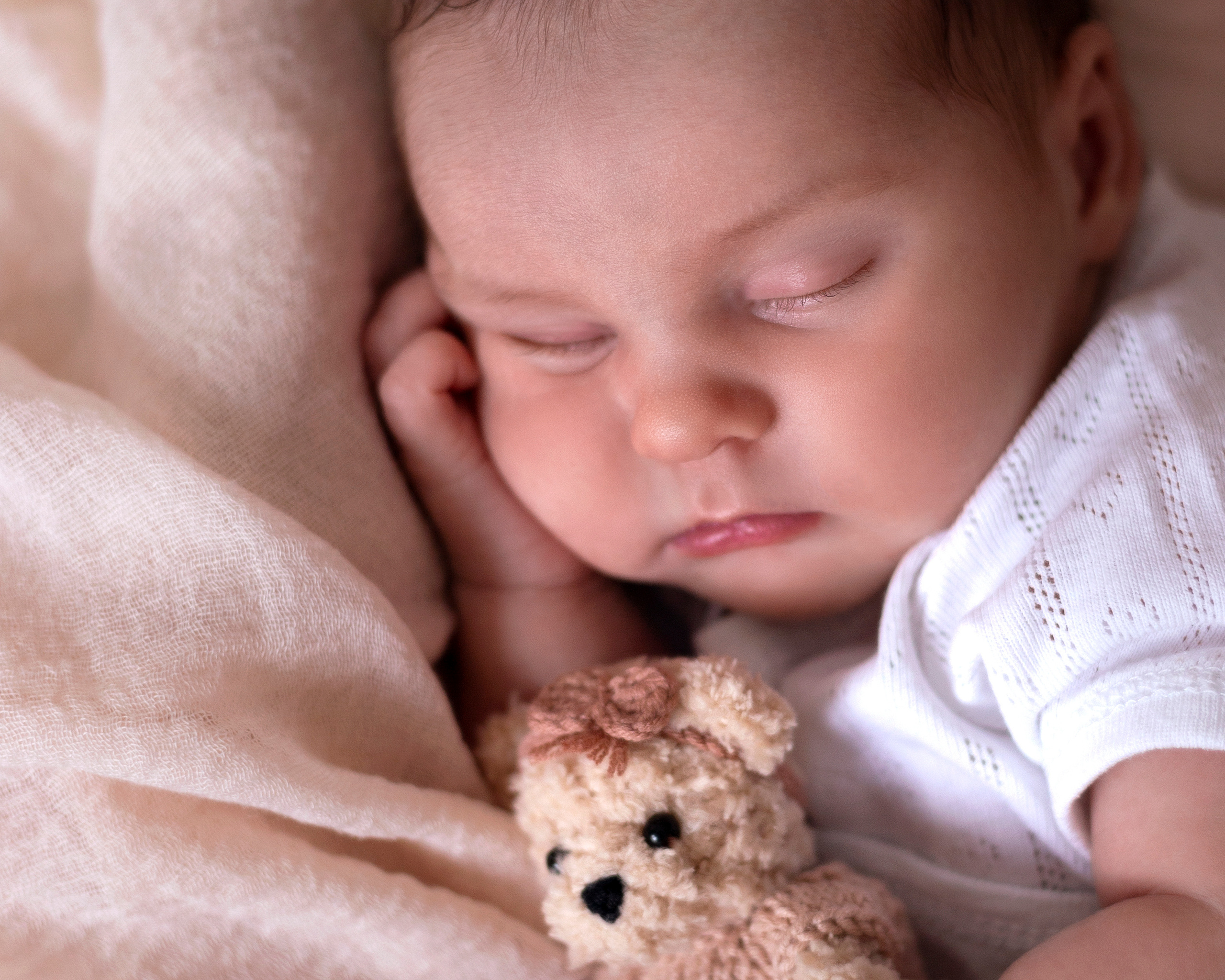 Newborn lifestyle. Фотограф беременных и новорождённых в Краснодаре