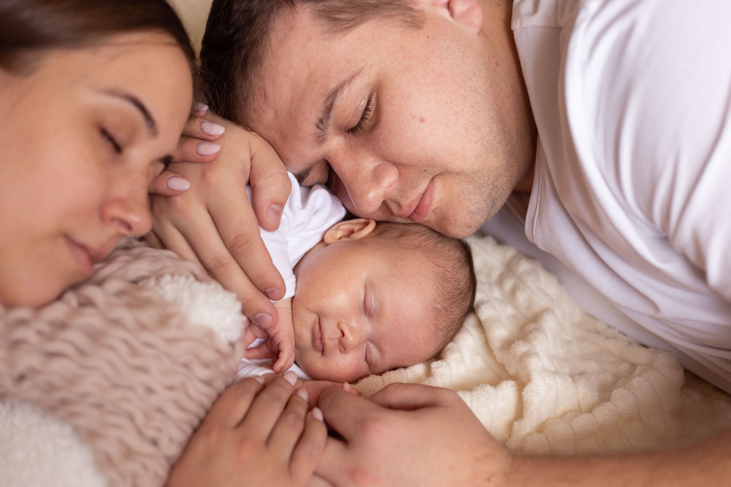 Newborn lifestyle. Фотограф беременных и новорождённых в Краснодаре