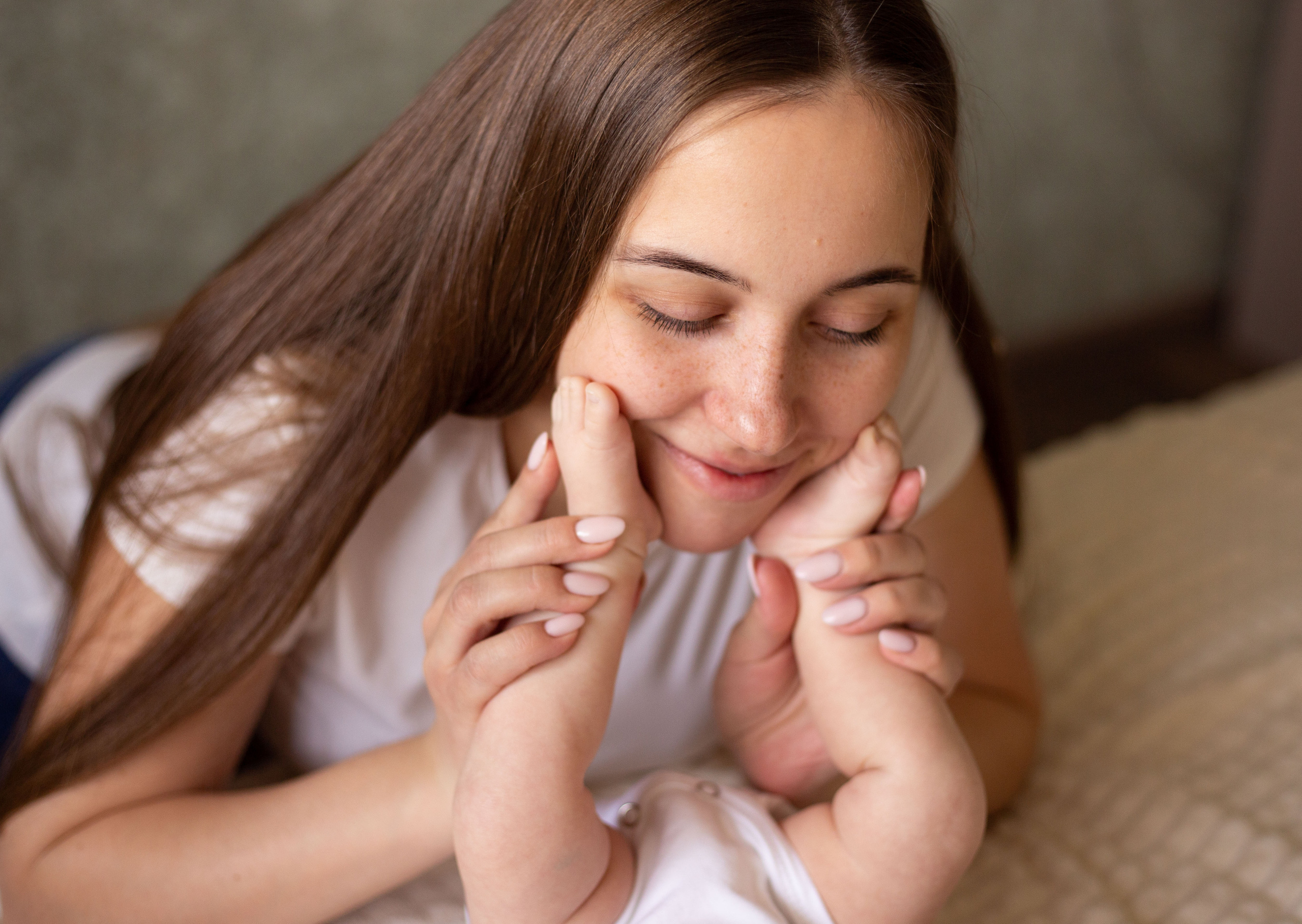 Newborn lifestyle. Фотограф беременных и новорождённых в Краснодаре