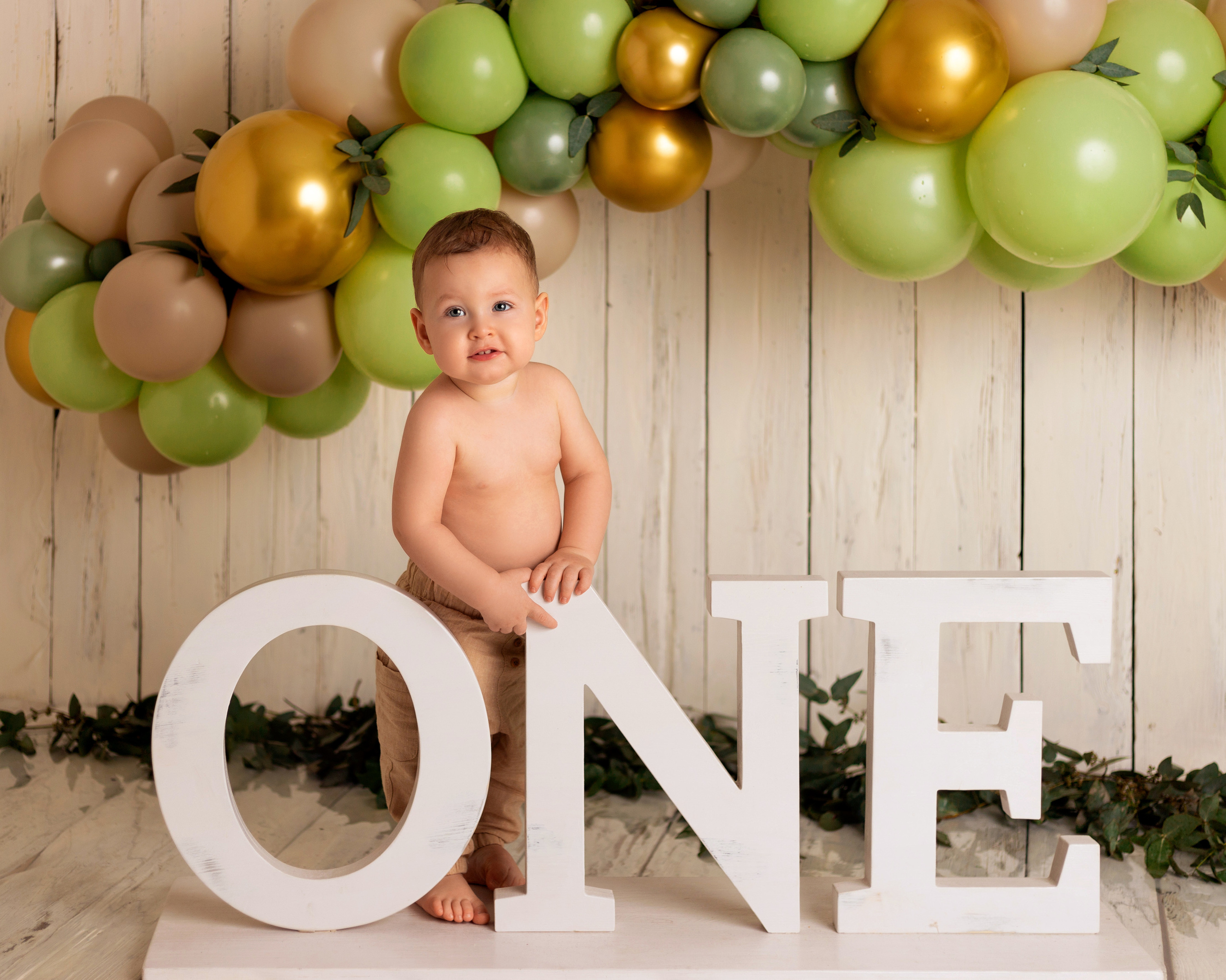 Годовасие «Под ключ». Фотограф беременных и новорождённых в Краснодаре