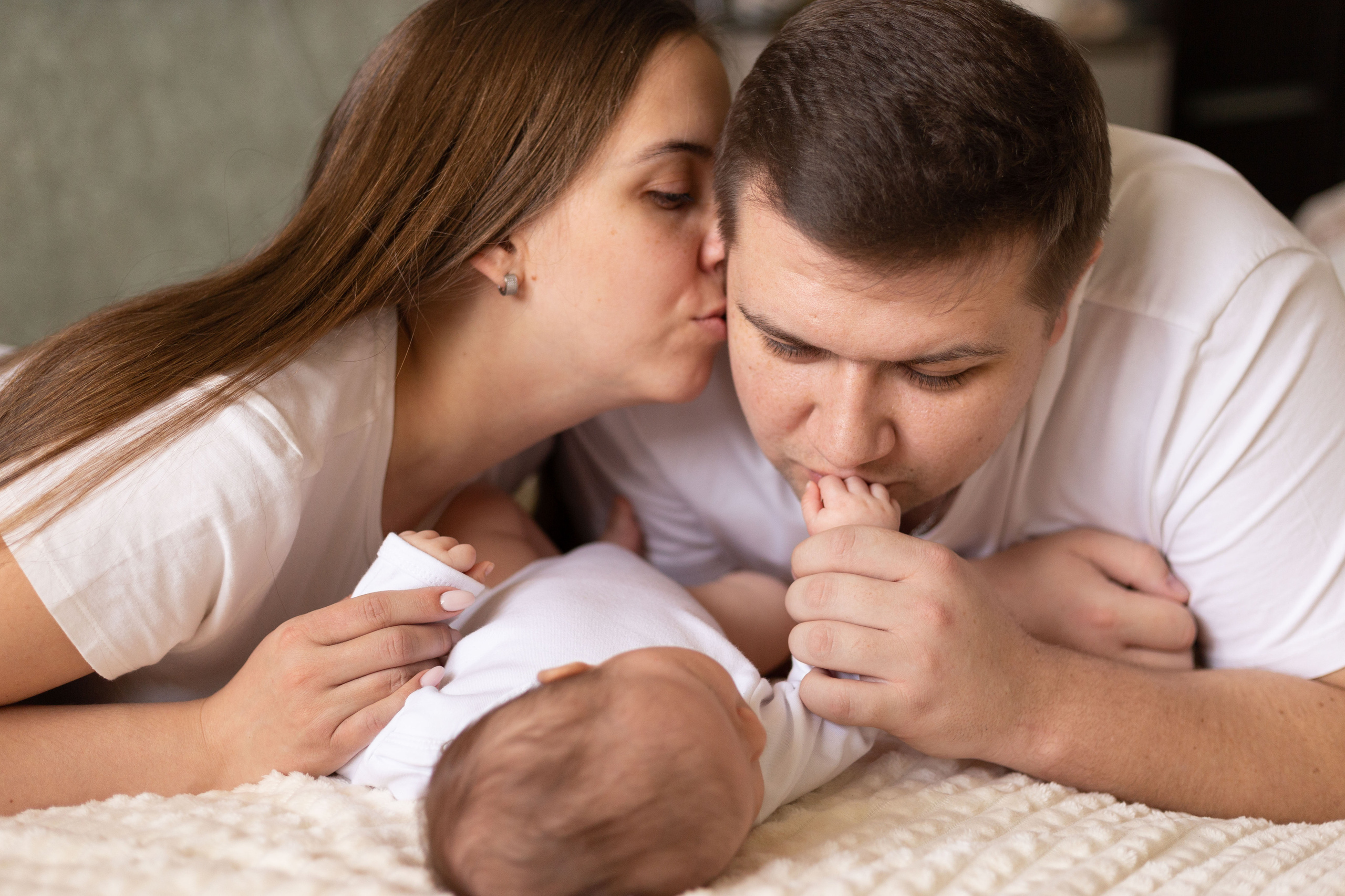 Newborn lifestyle. Фотограф беременных и новорождённых в Краснодаре
