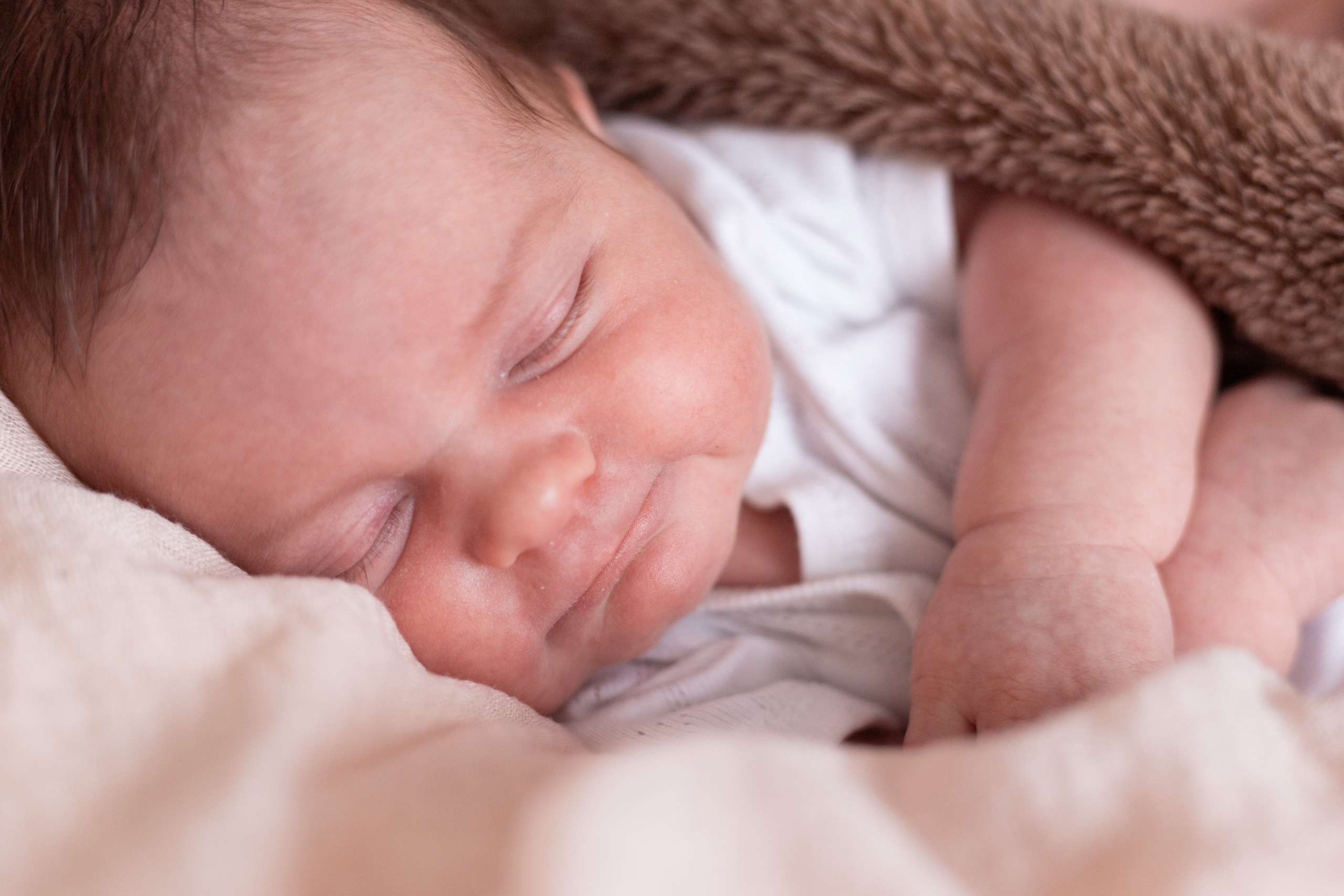 Newborn lifestyle. Фотограф беременных и новорождённых в Краснодаре