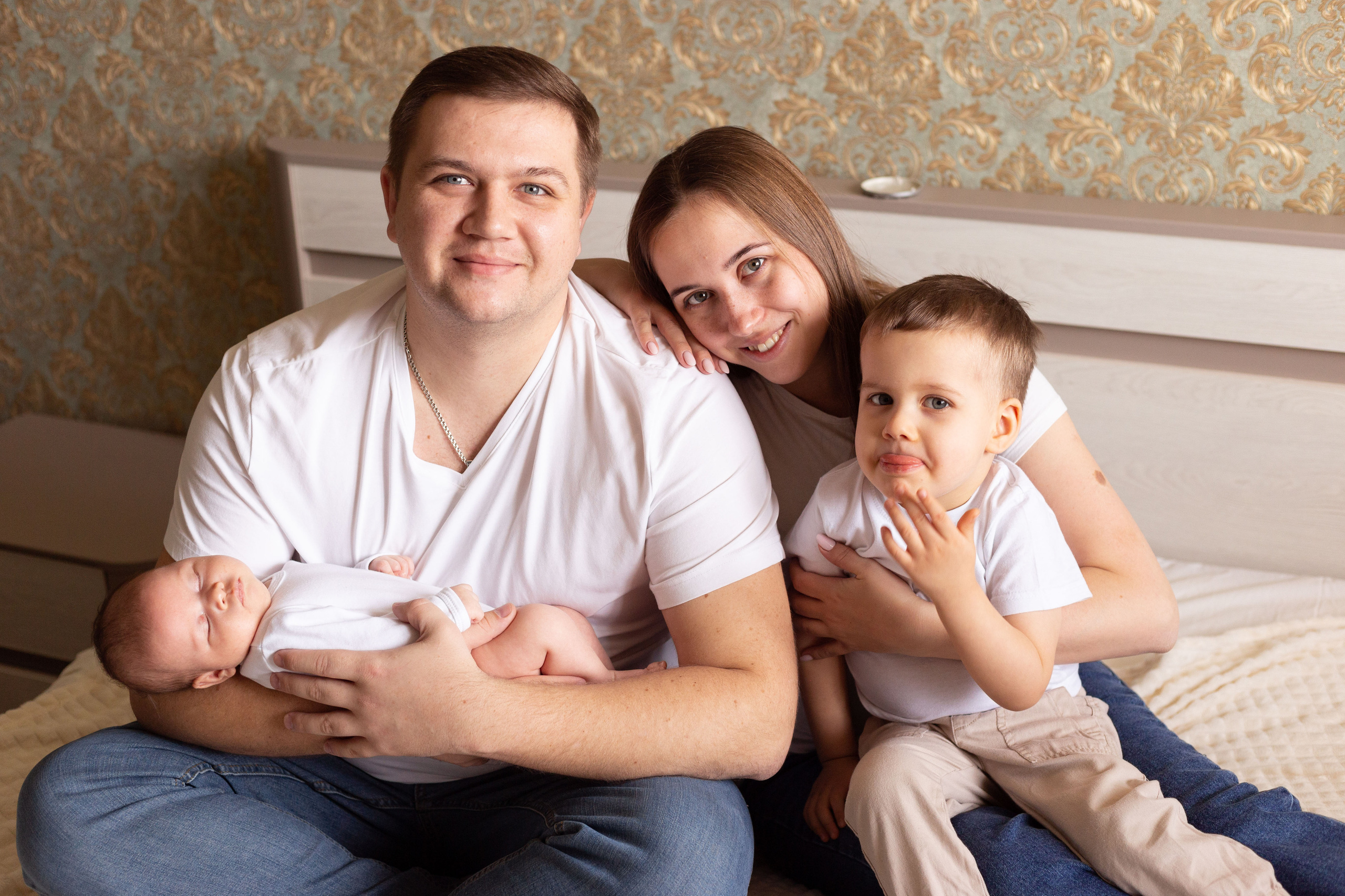 Newborn lifestyle. Фотограф беременных и новорождённых в Краснодаре