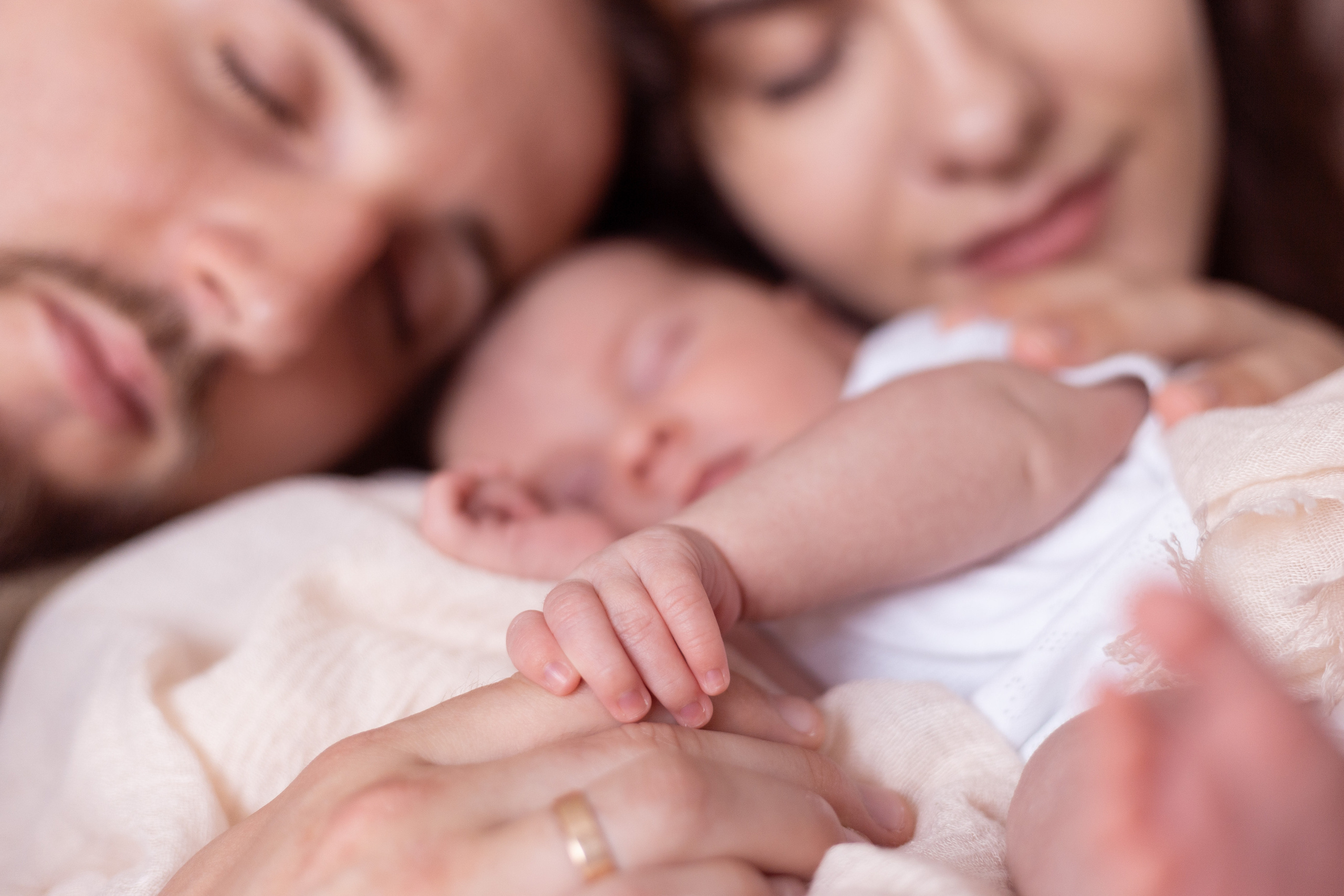 Newborn lifestyle. Фотограф беременных и новорождённых в Краснодаре