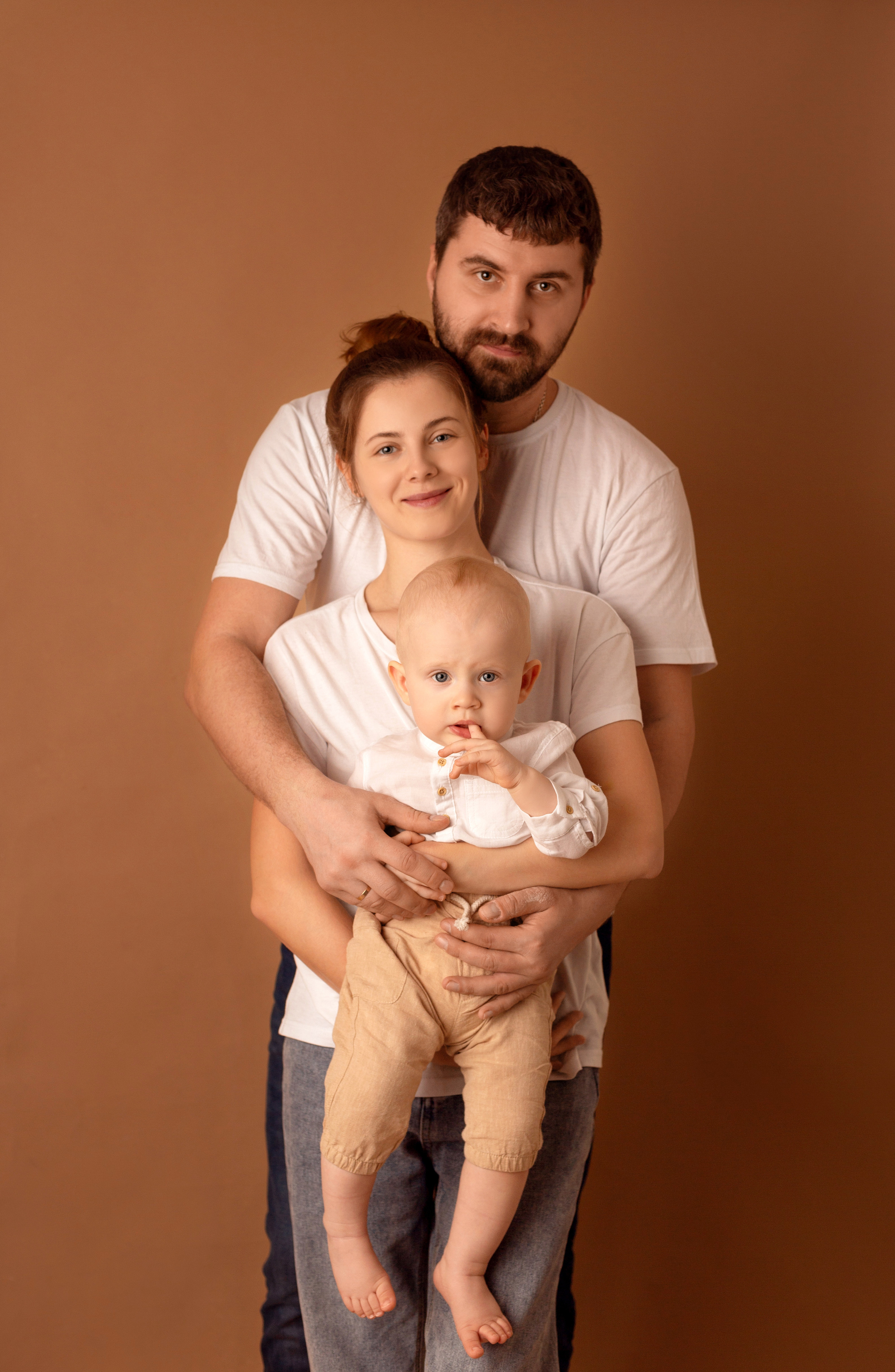 Годовасие «Минимализм». Фотограф беременных и новорождённых в Краснодаре